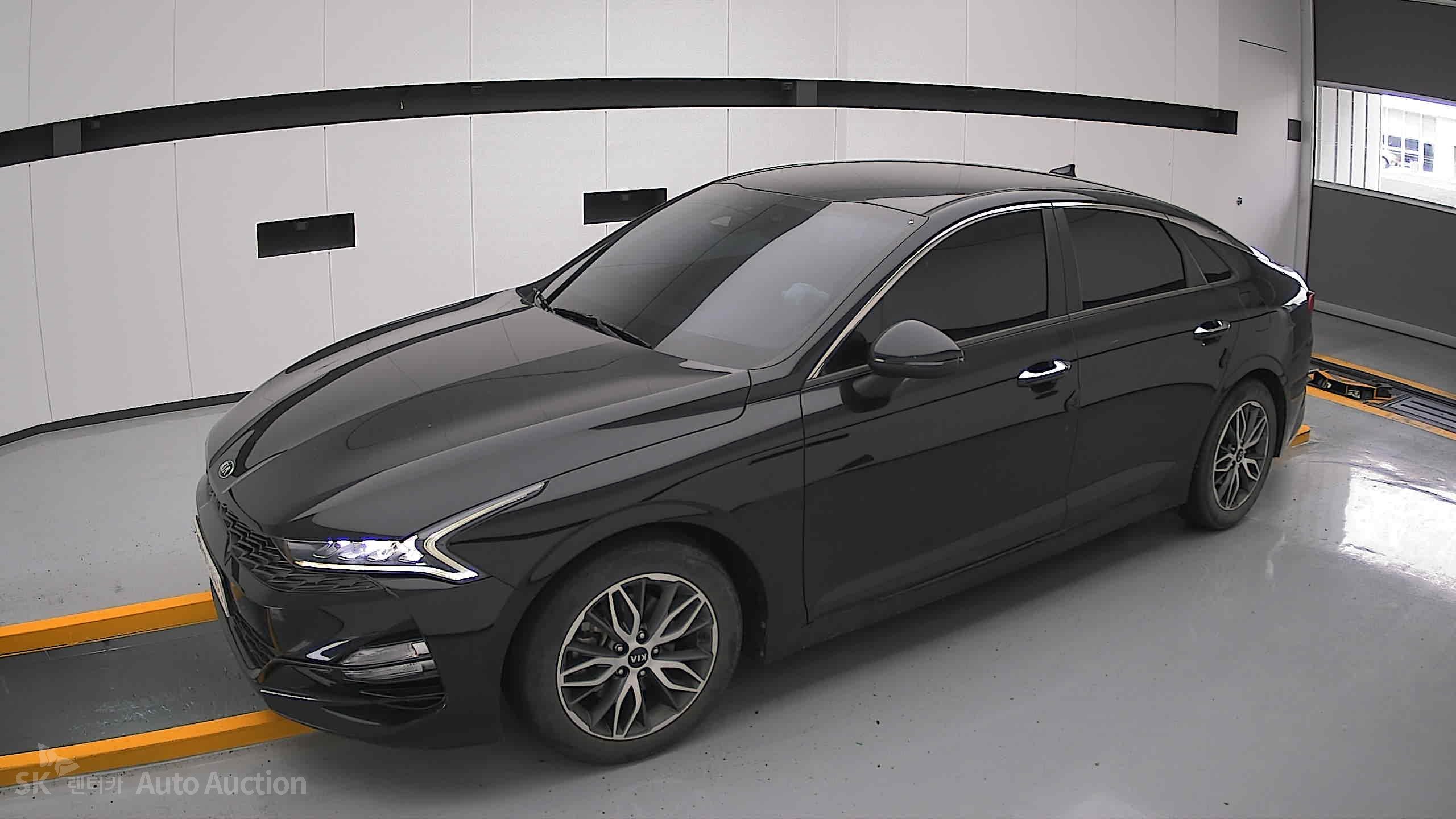 2021 - kia k5