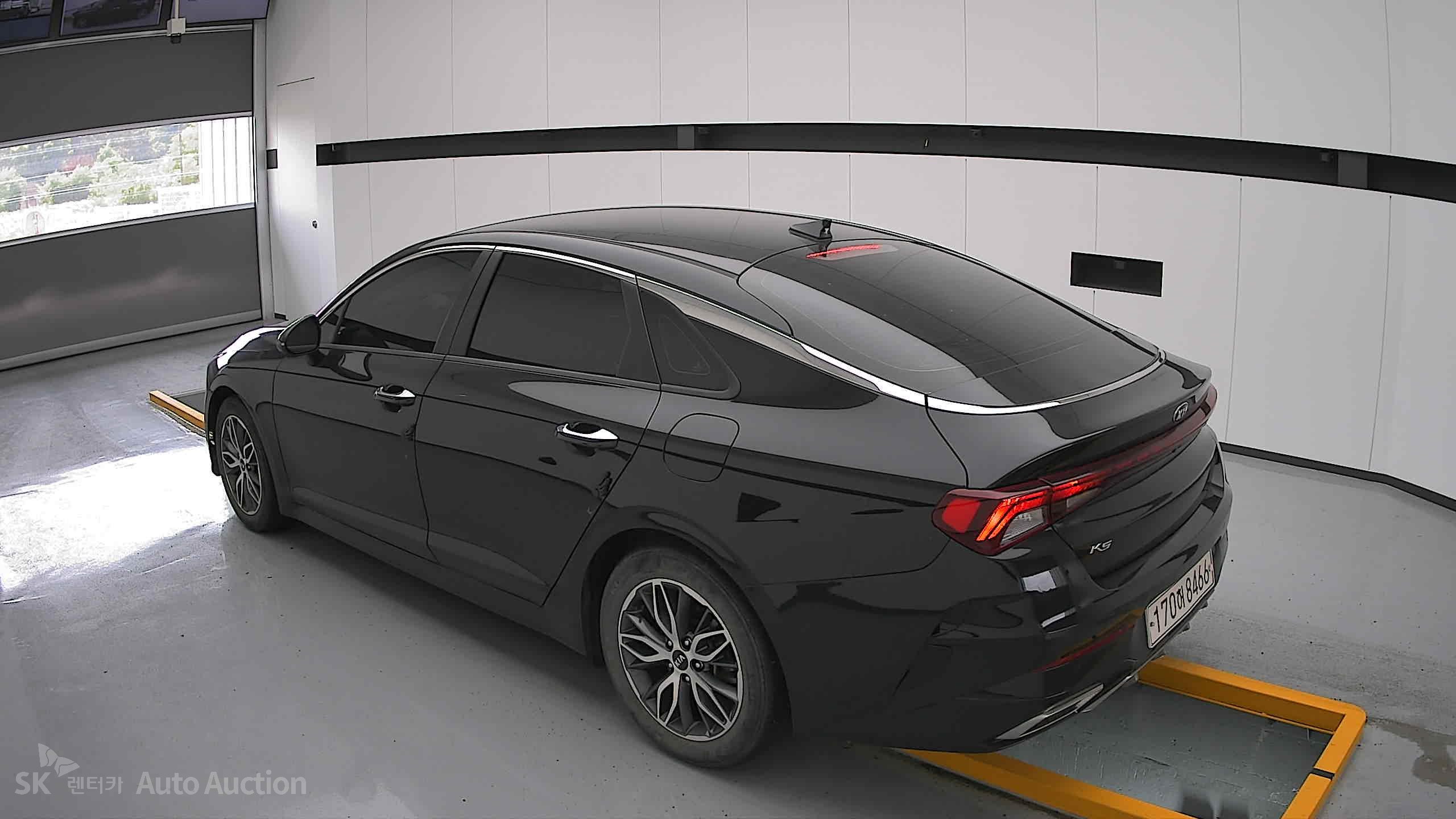 2021 - kia k5
