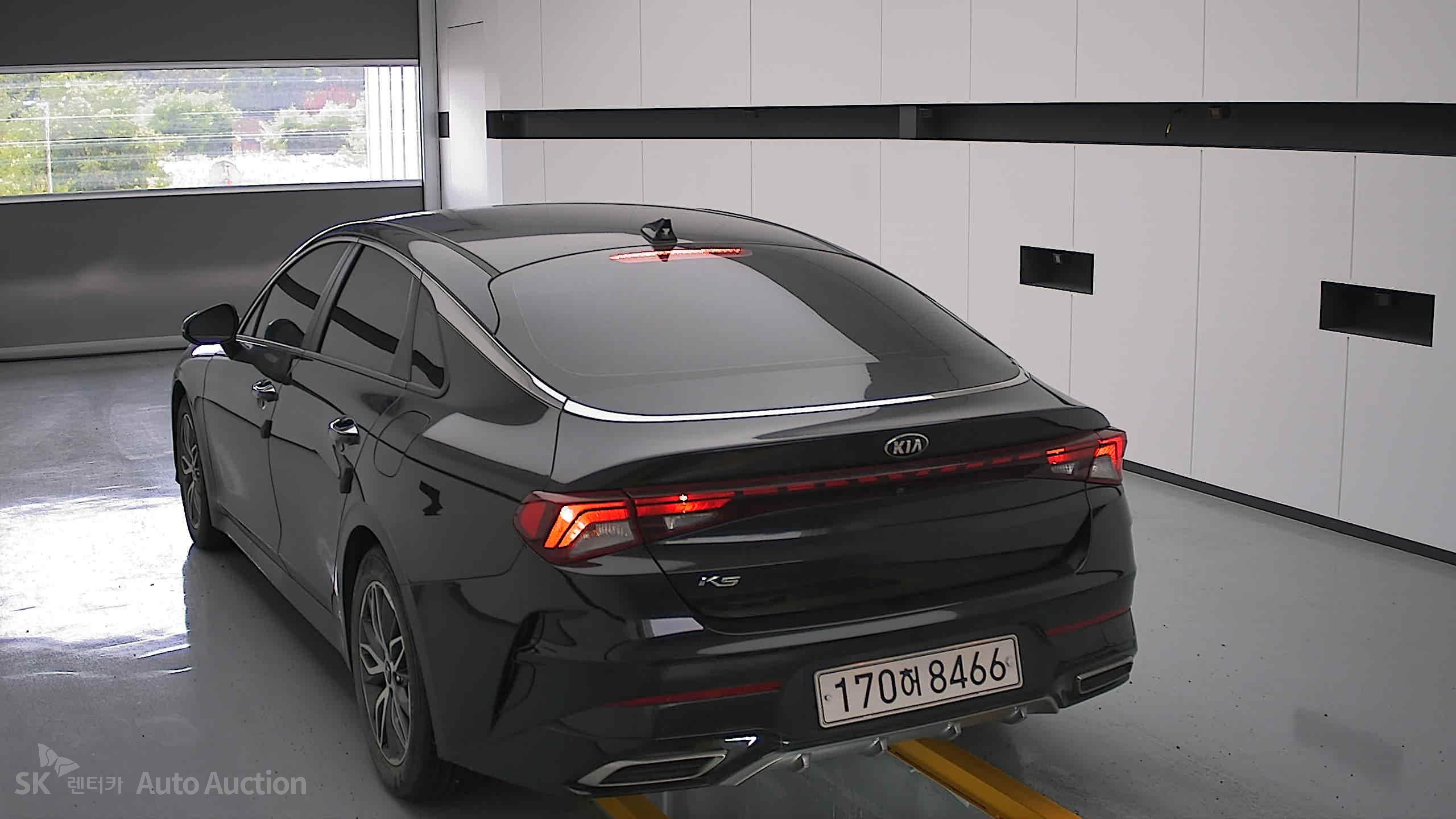 2021 - kia k5
