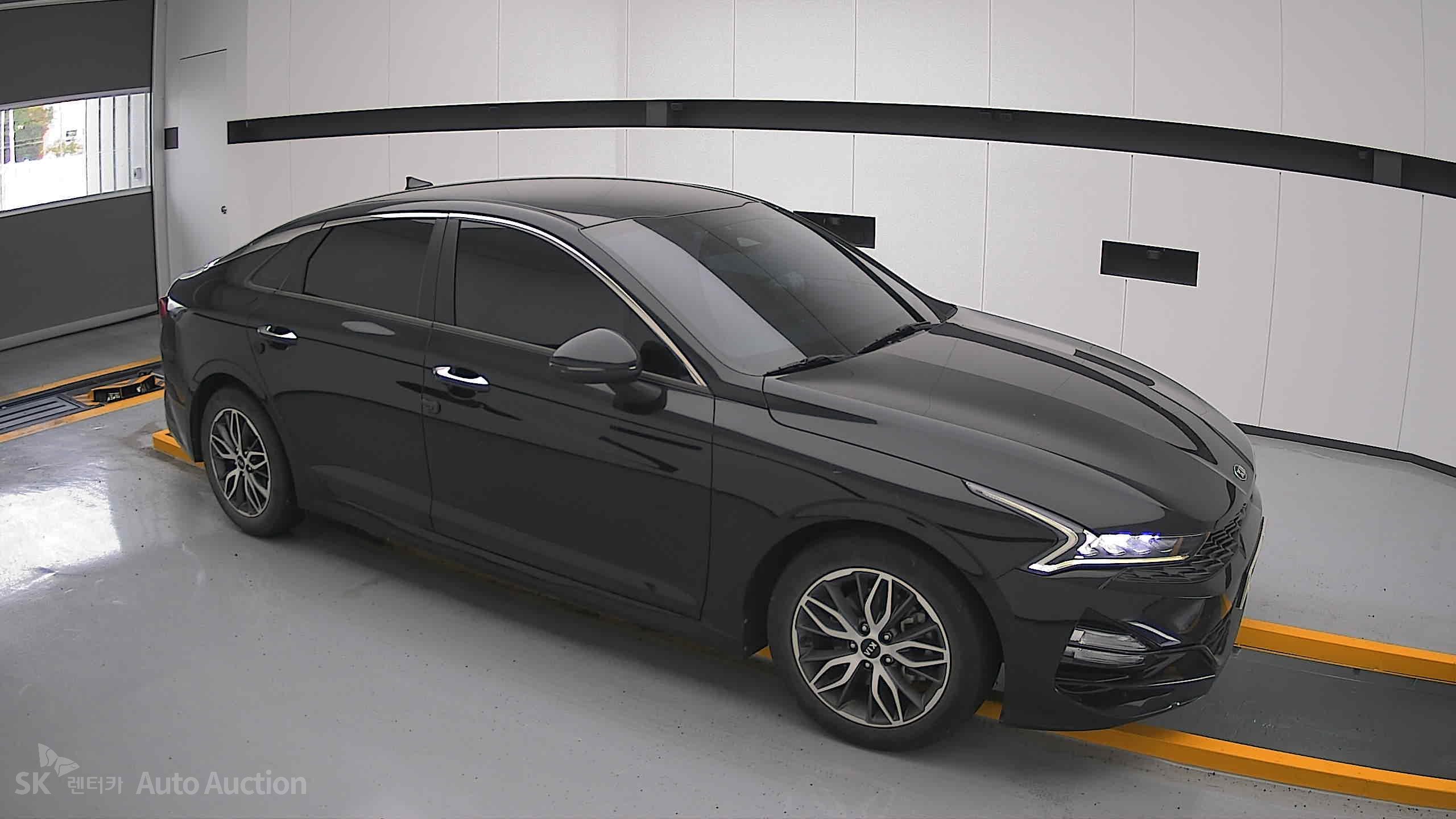 2021 - kia k5