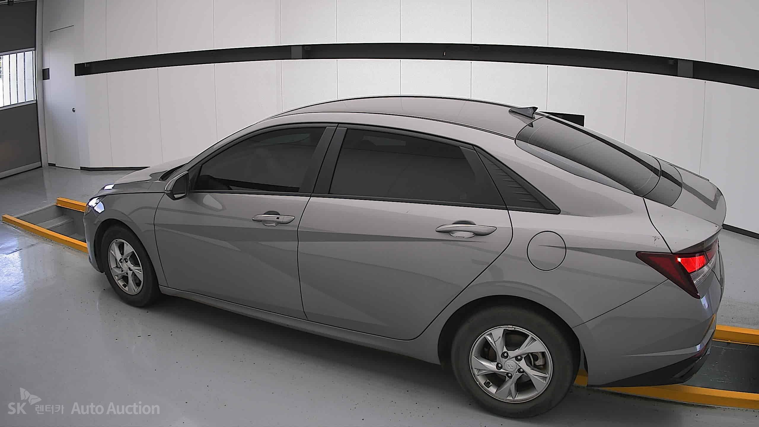 2023 - hyundai avante