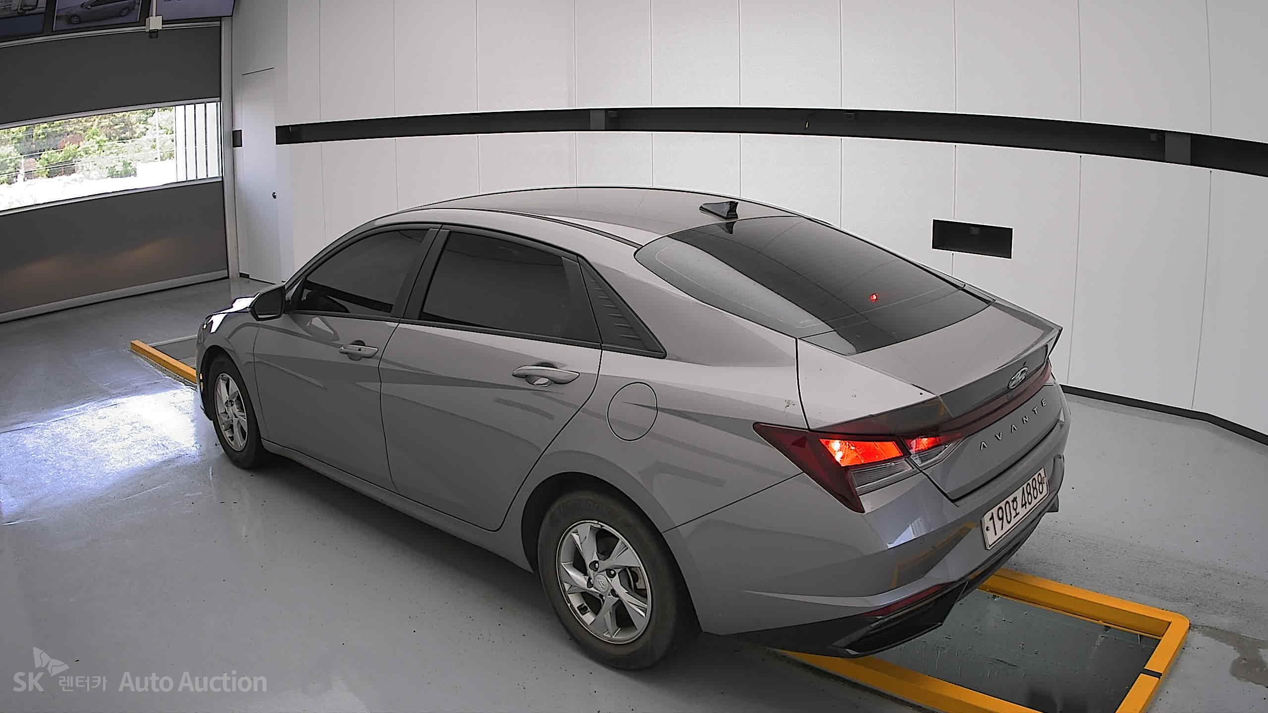 2023 - hyundai avante