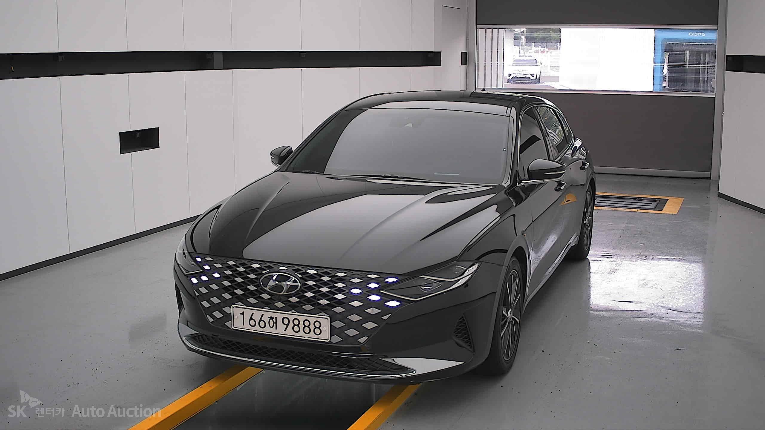 2021 - hyundai grandeur