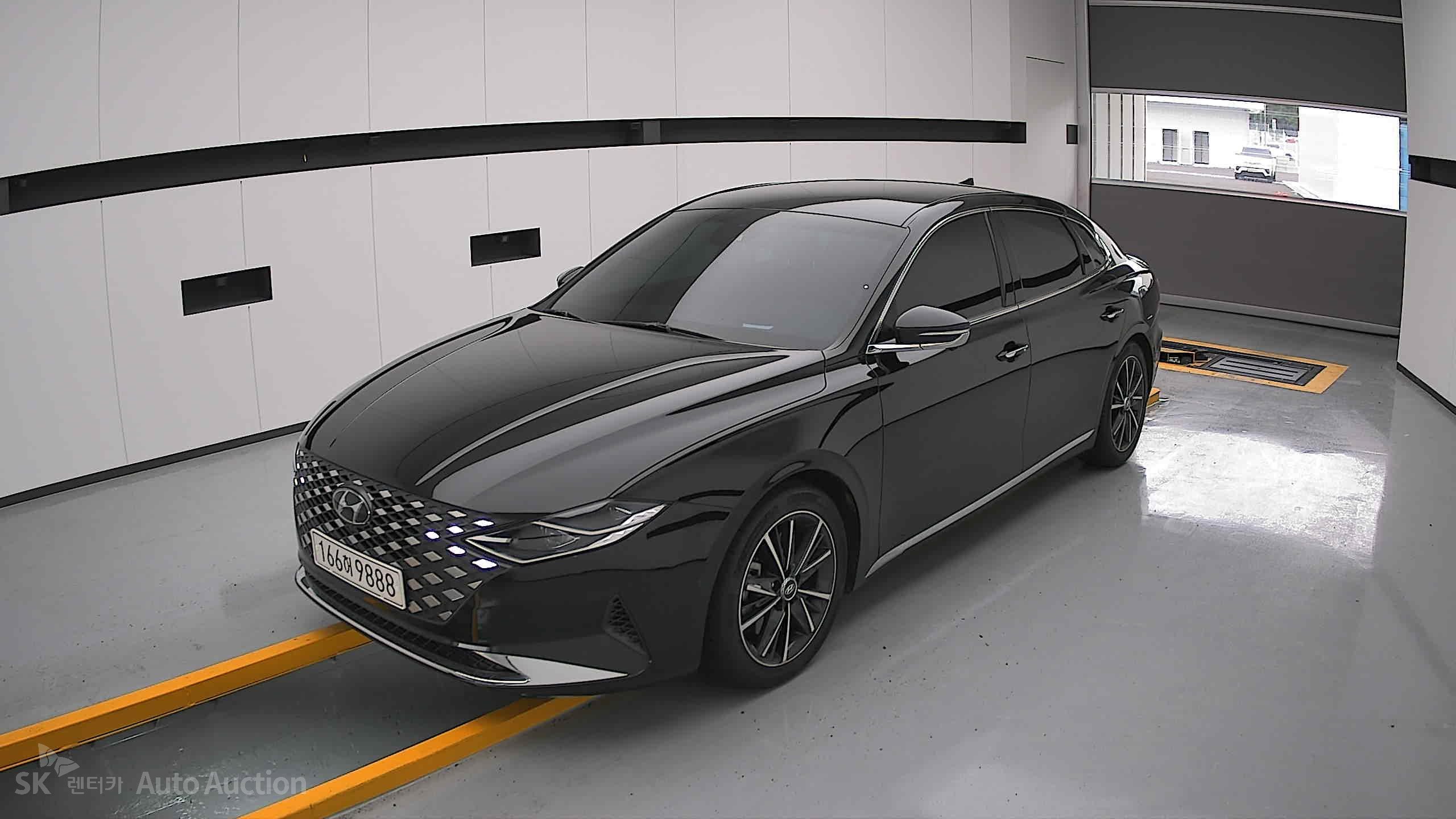 2021 - hyundai grandeur