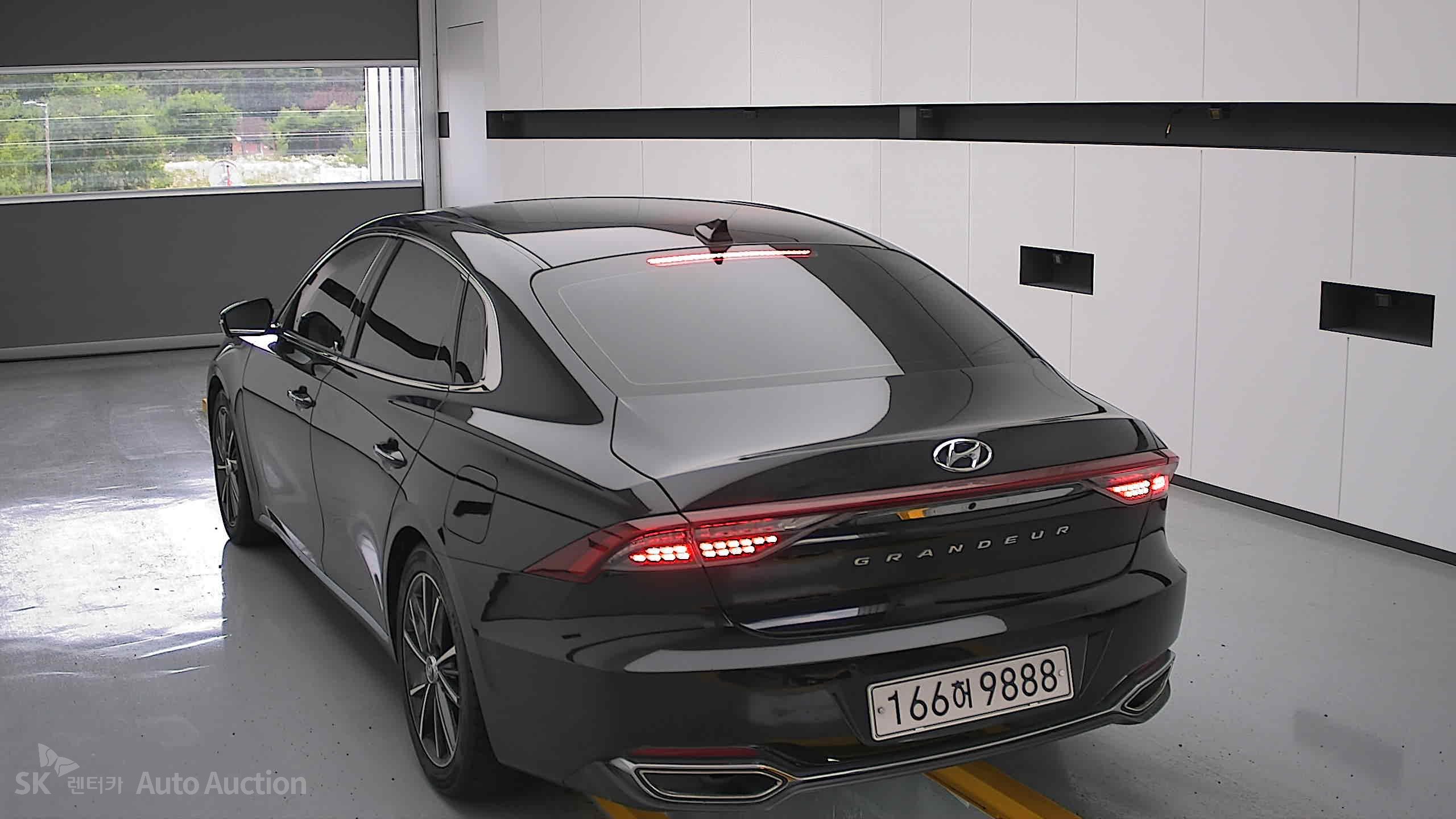 2021 - hyundai grandeur