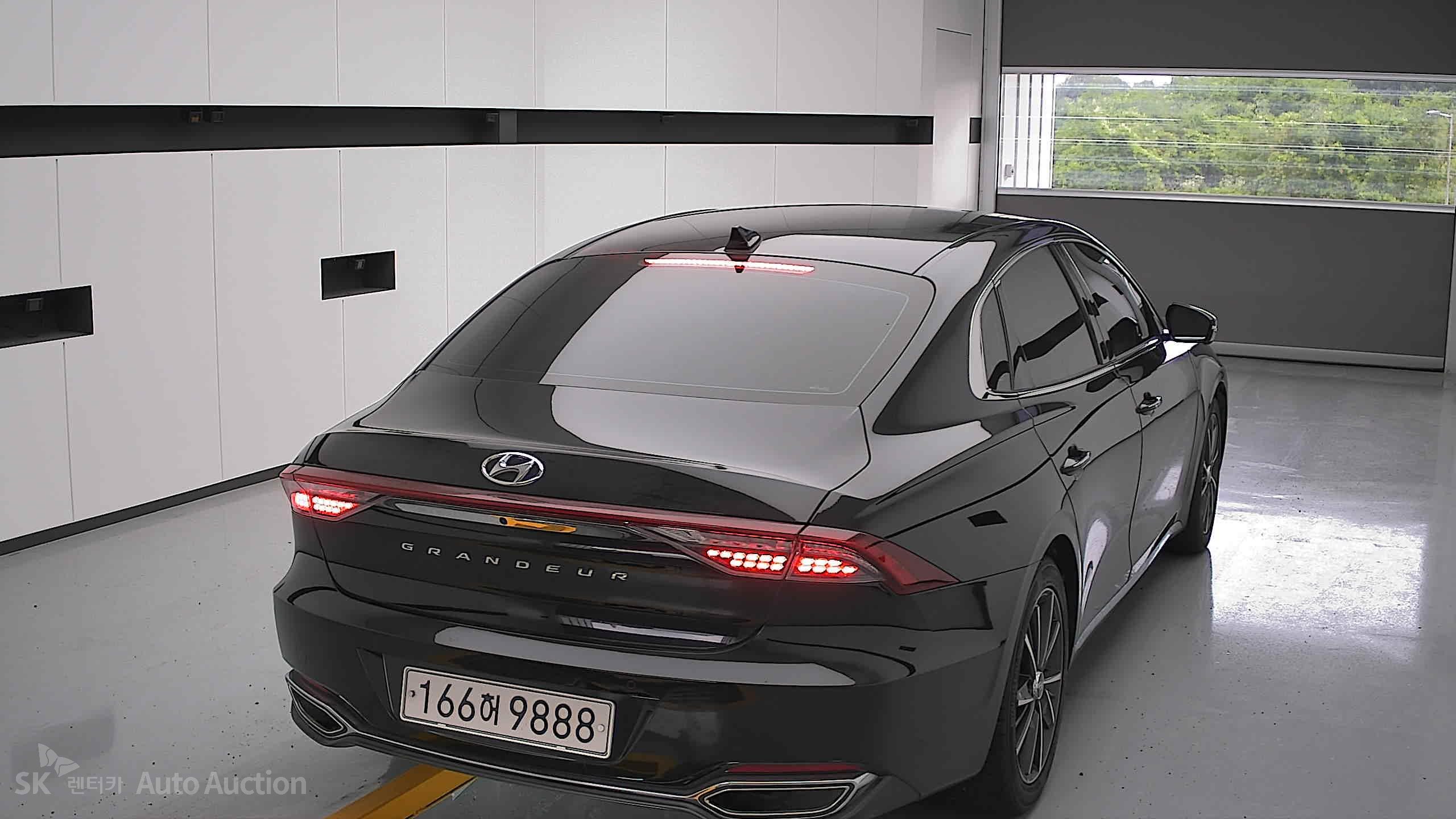 2021 - hyundai grandeur