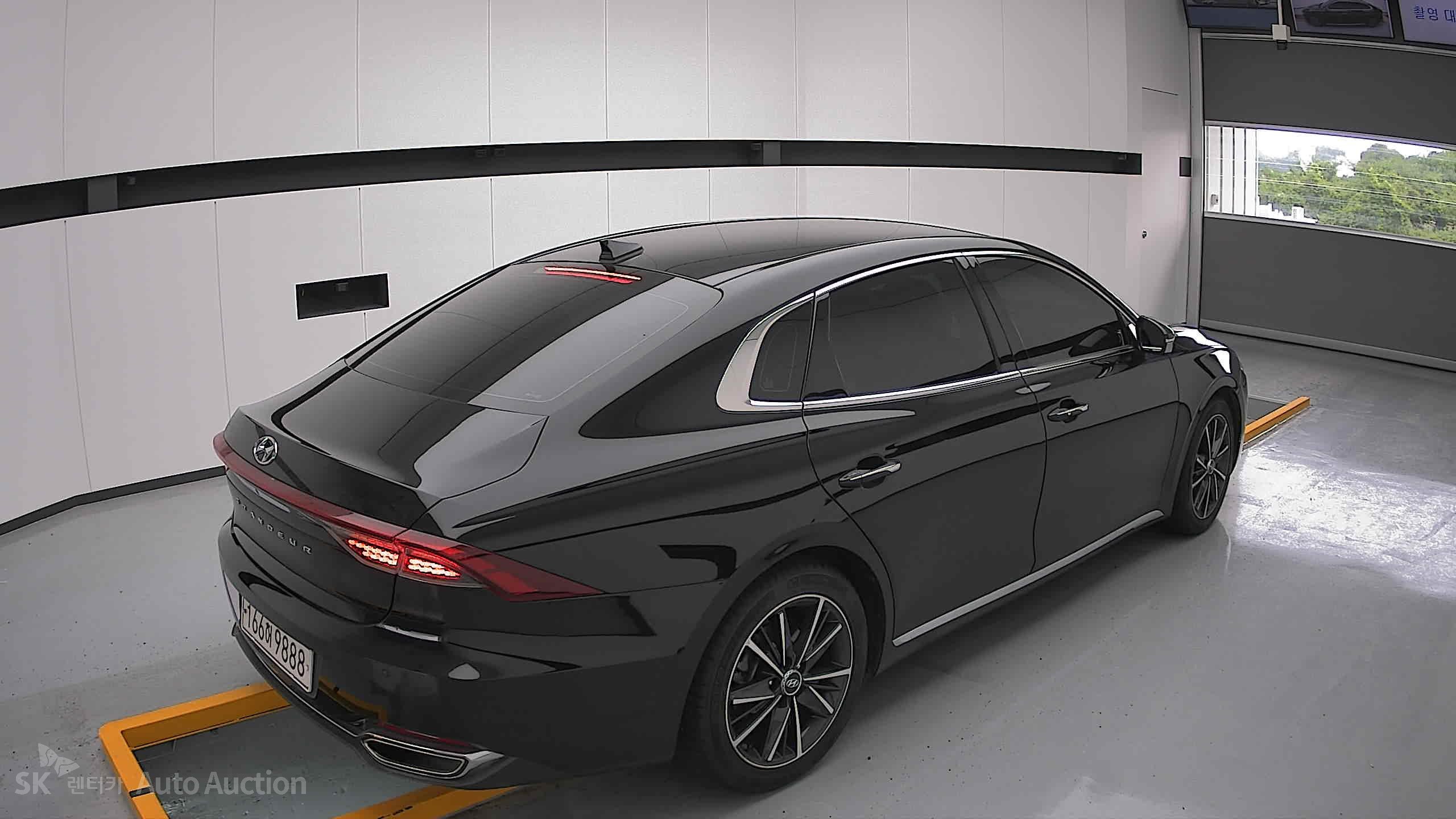 2021 - hyundai grandeur