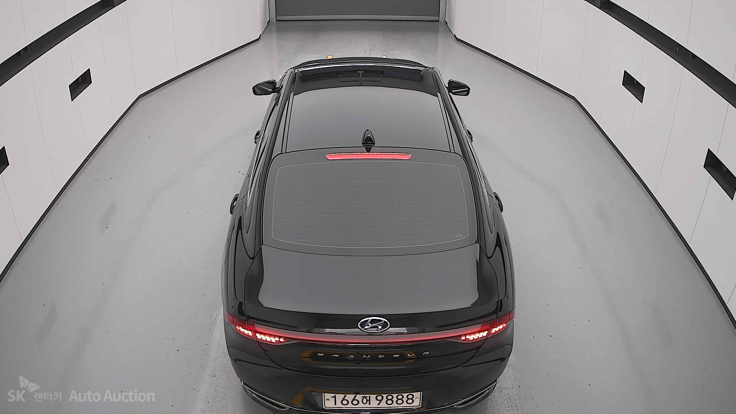 2021 - hyundai grandeur