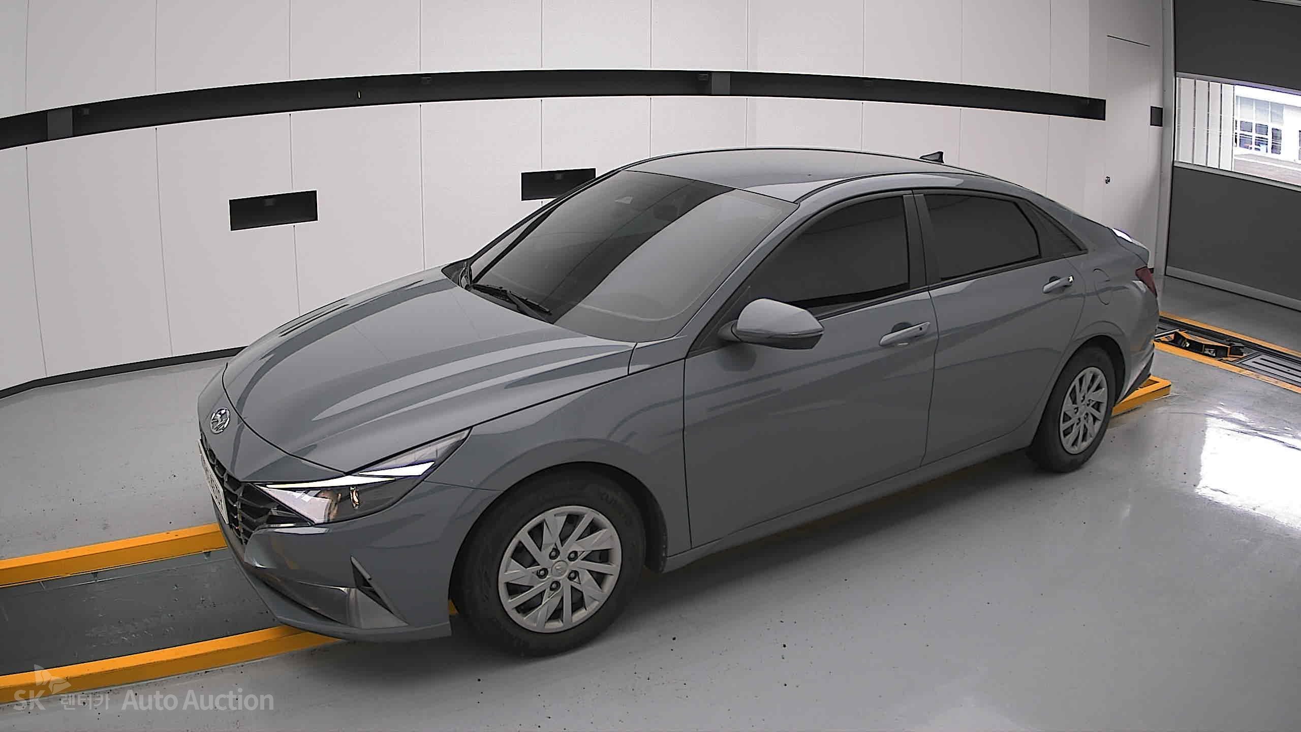 2021 - hyundai avante