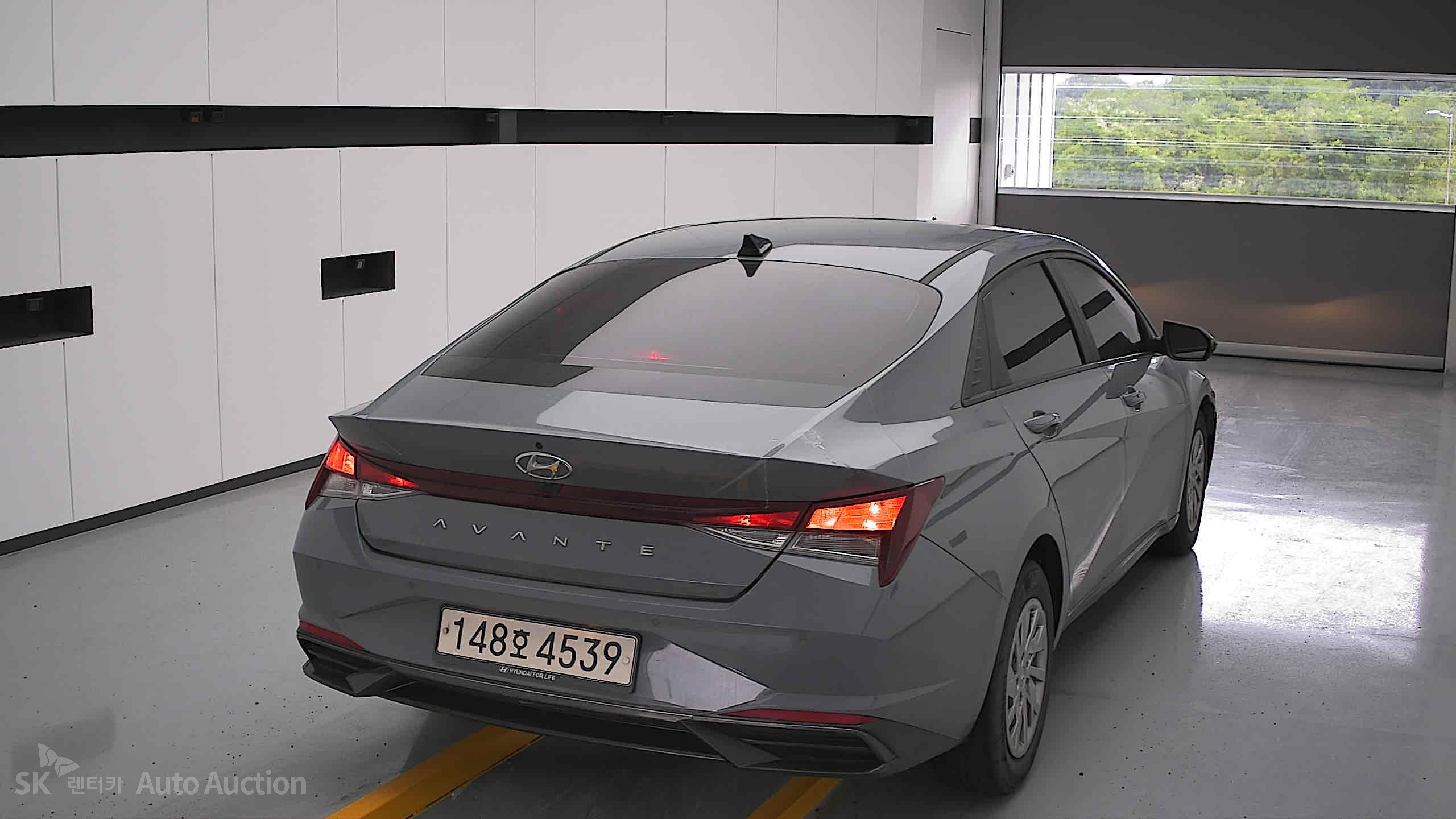 2021 - hyundai avante