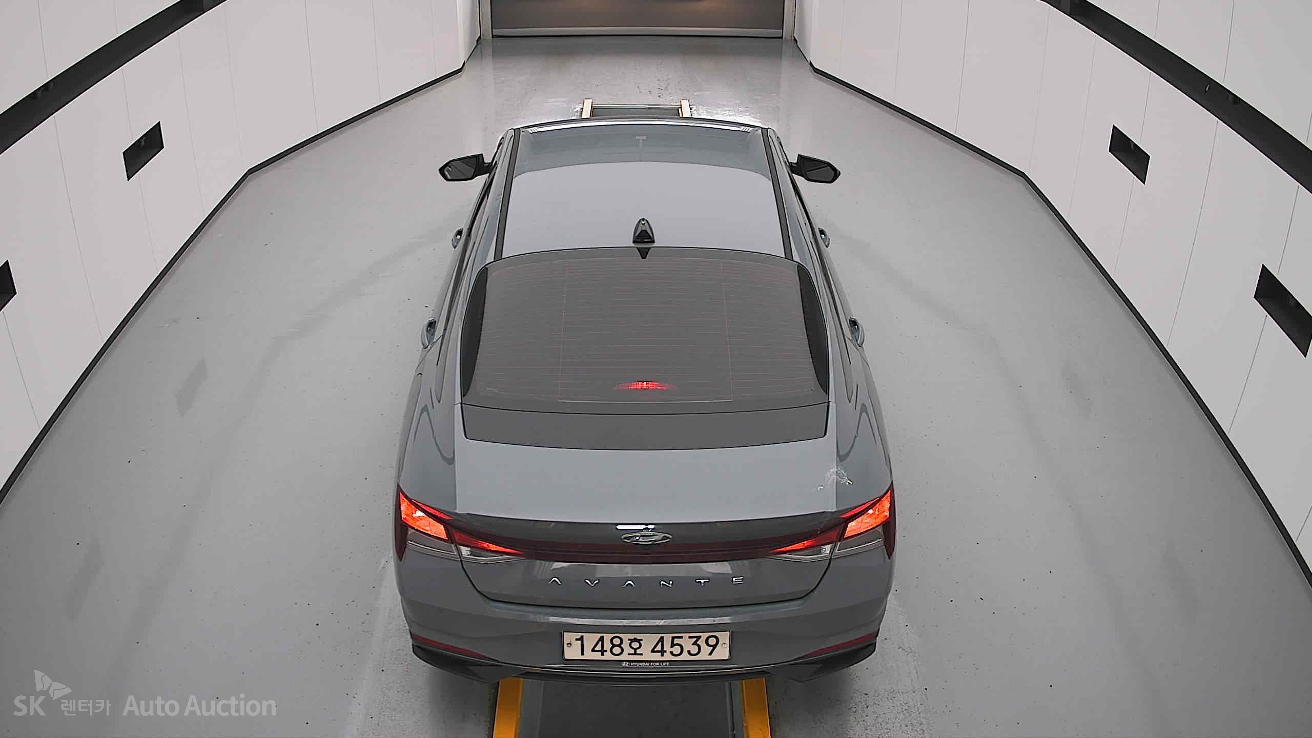 2021 - hyundai avante
