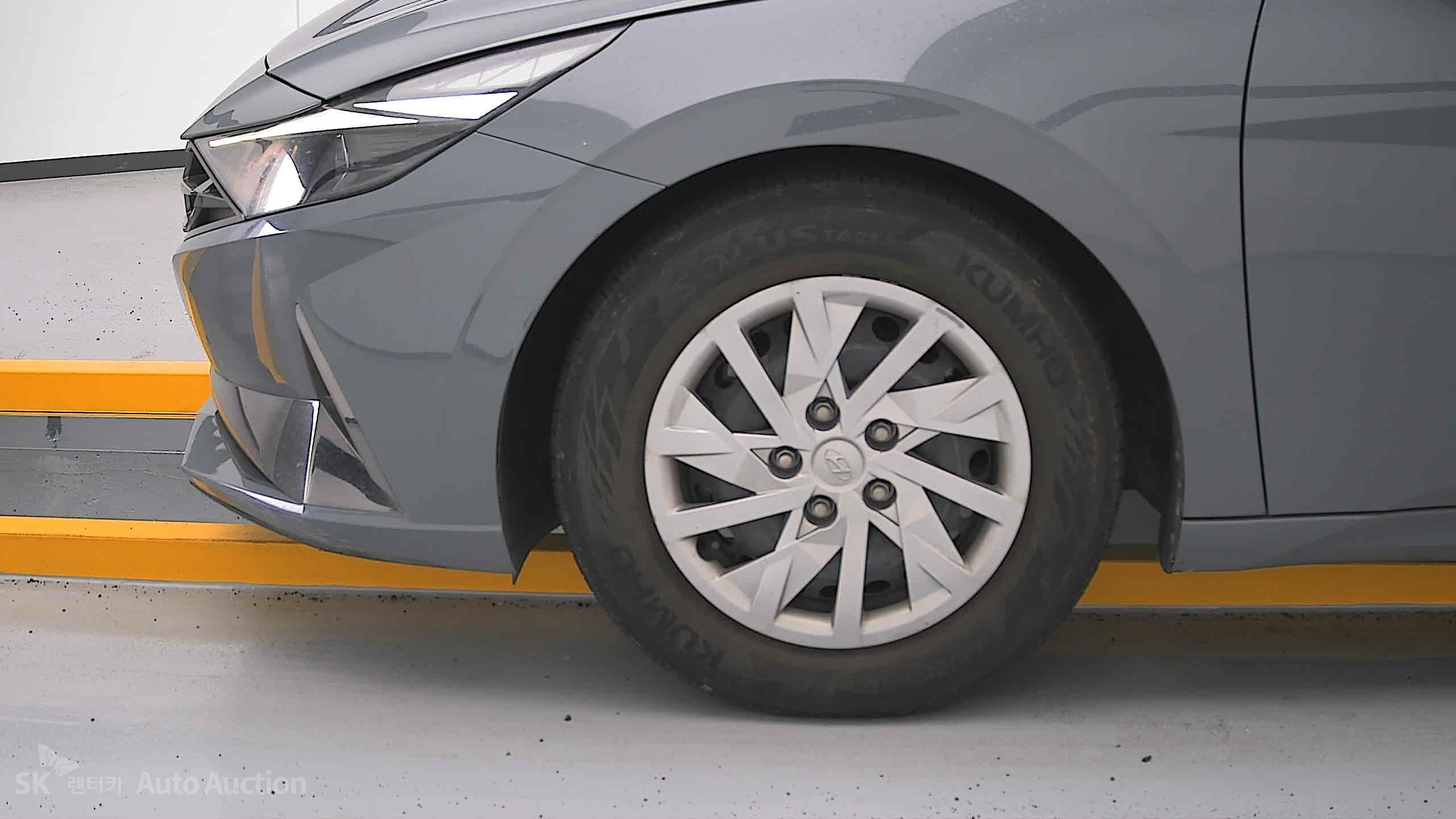 2021 - hyundai avante