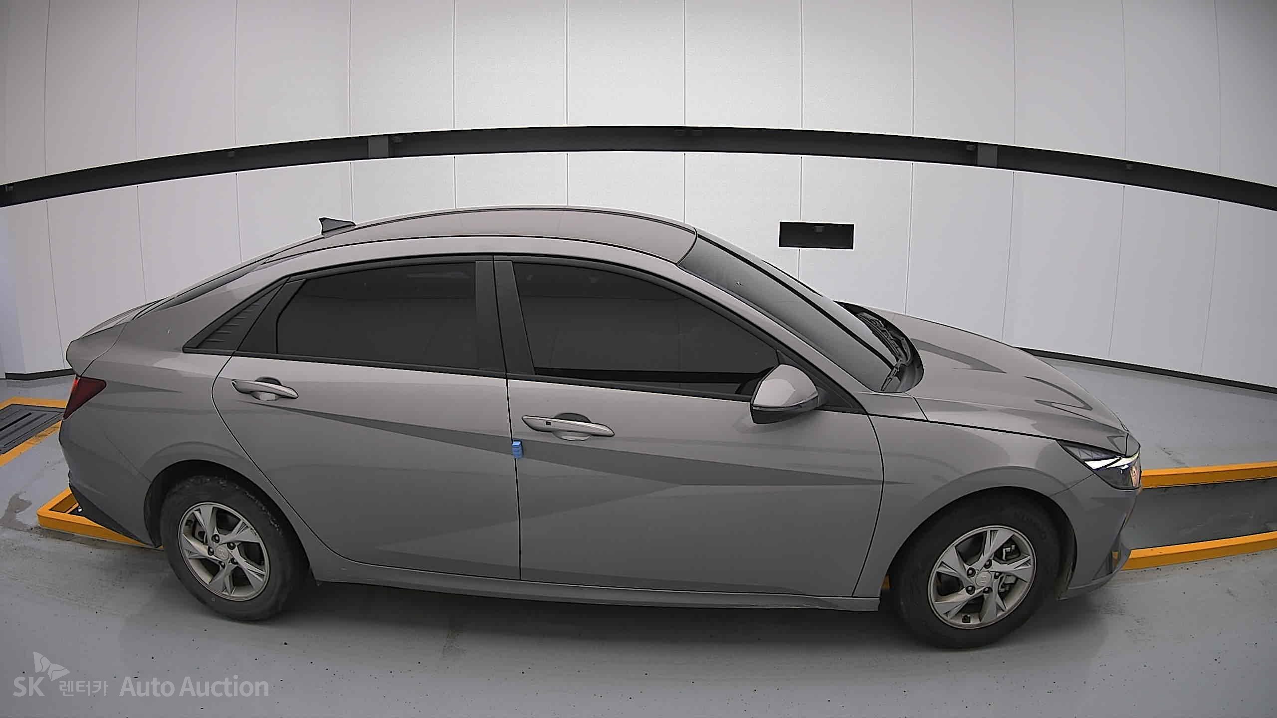 2023 - hyundai avante
