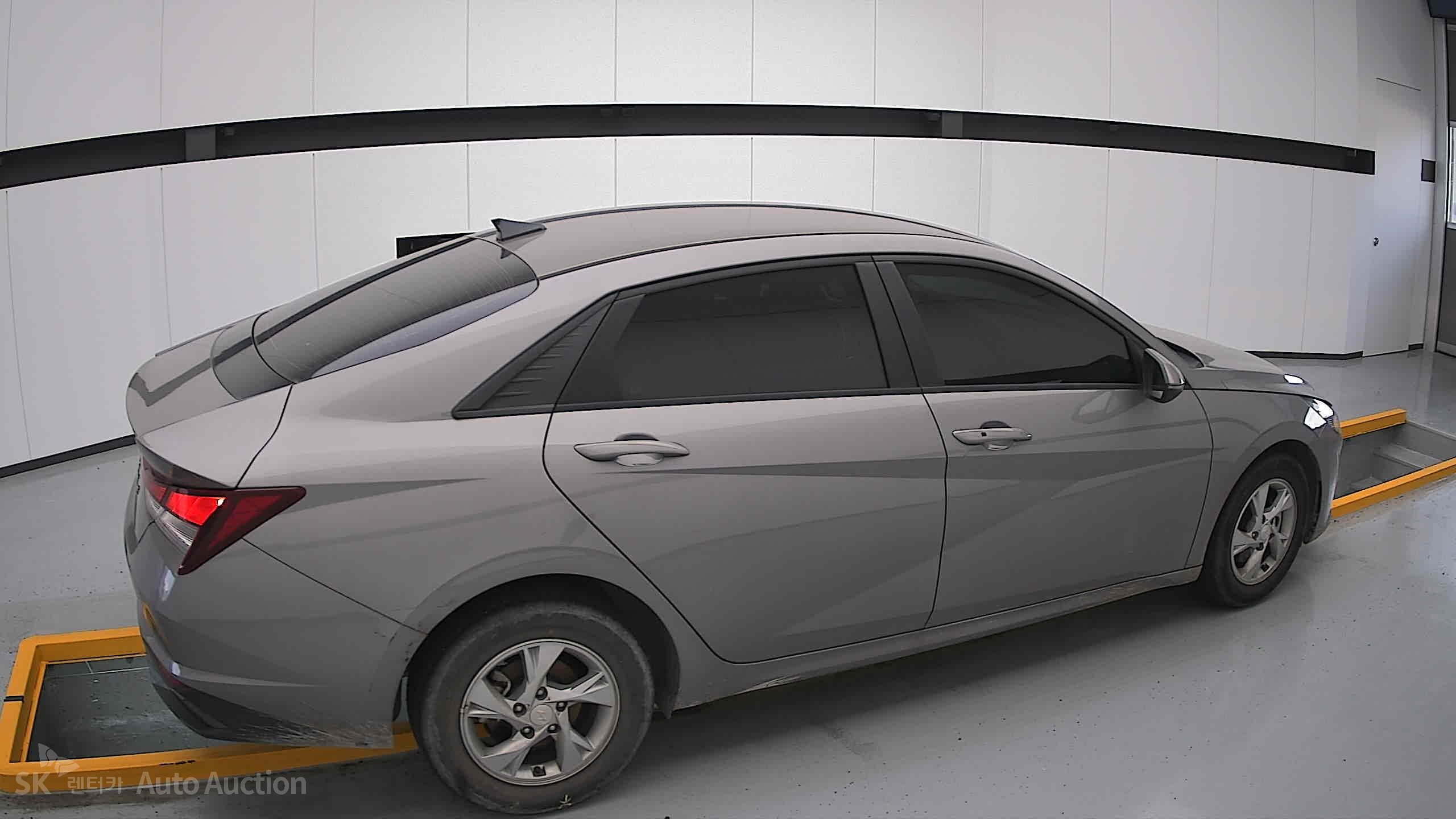 2023 - hyundai avante