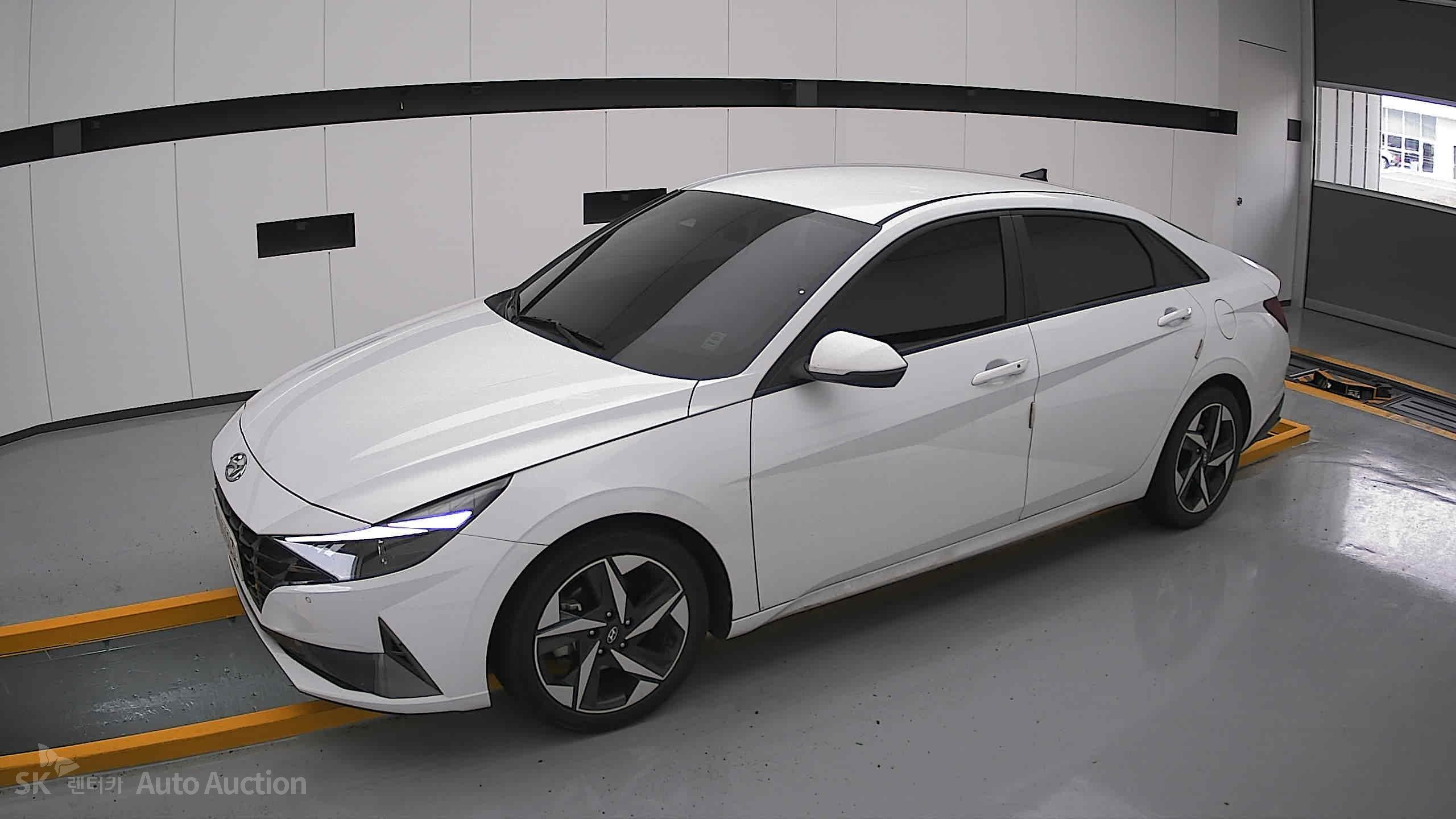 2023 - hyundai avante