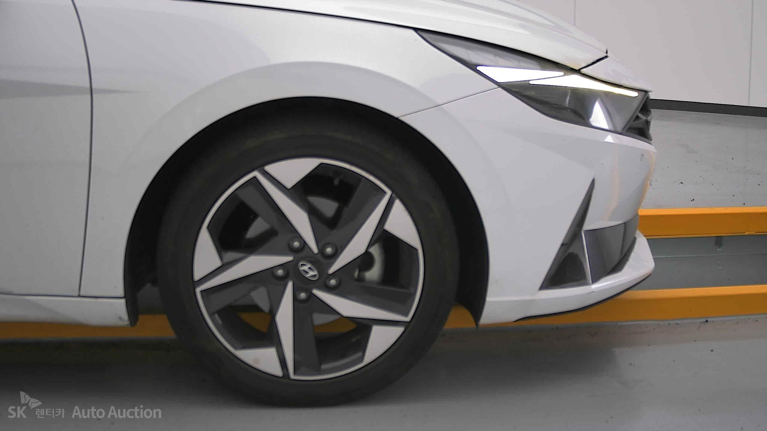 2023 - hyundai avante