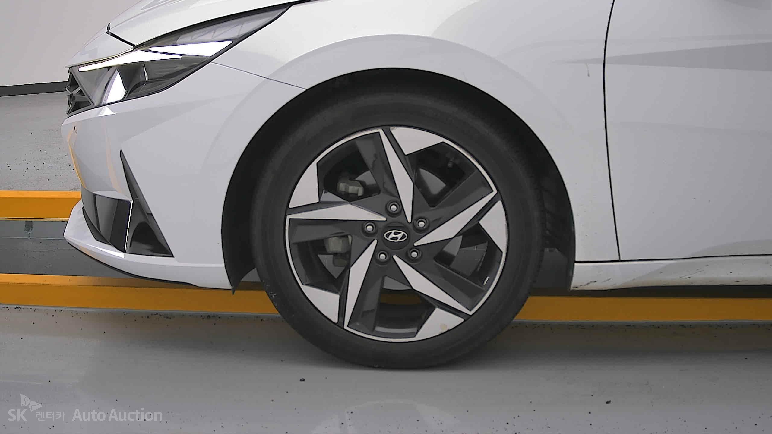2023 - hyundai avante