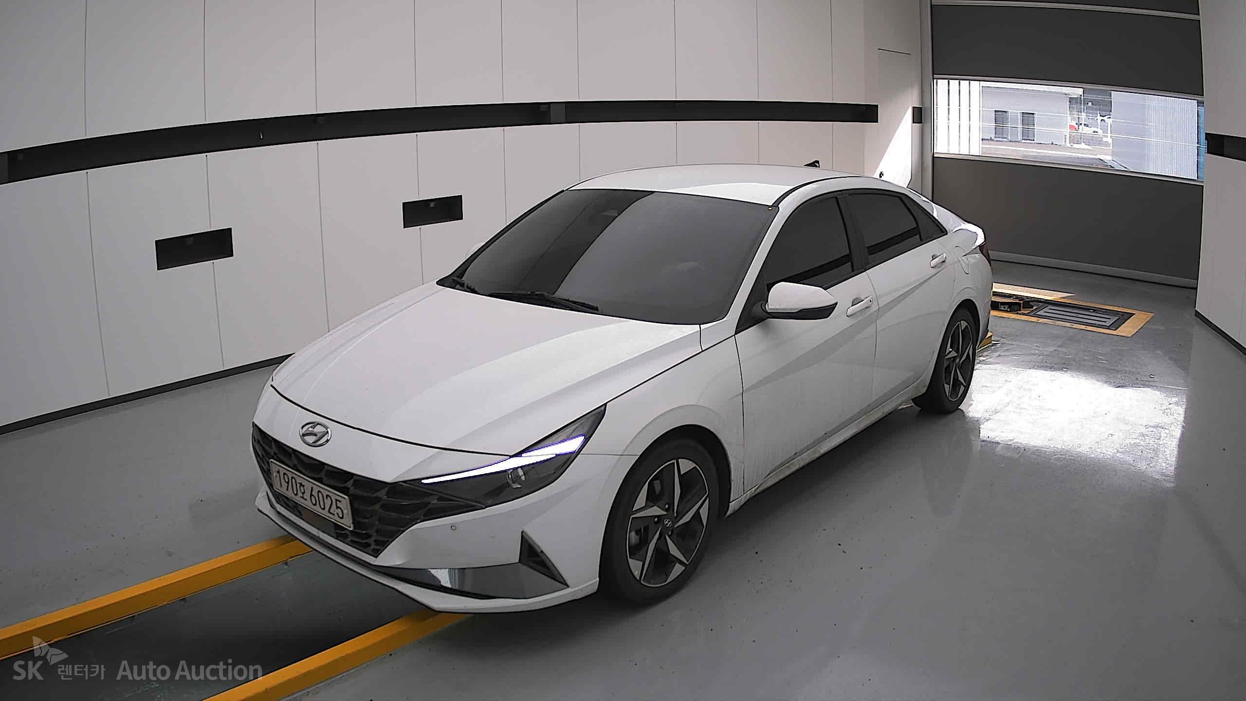 2023 - hyundai avante