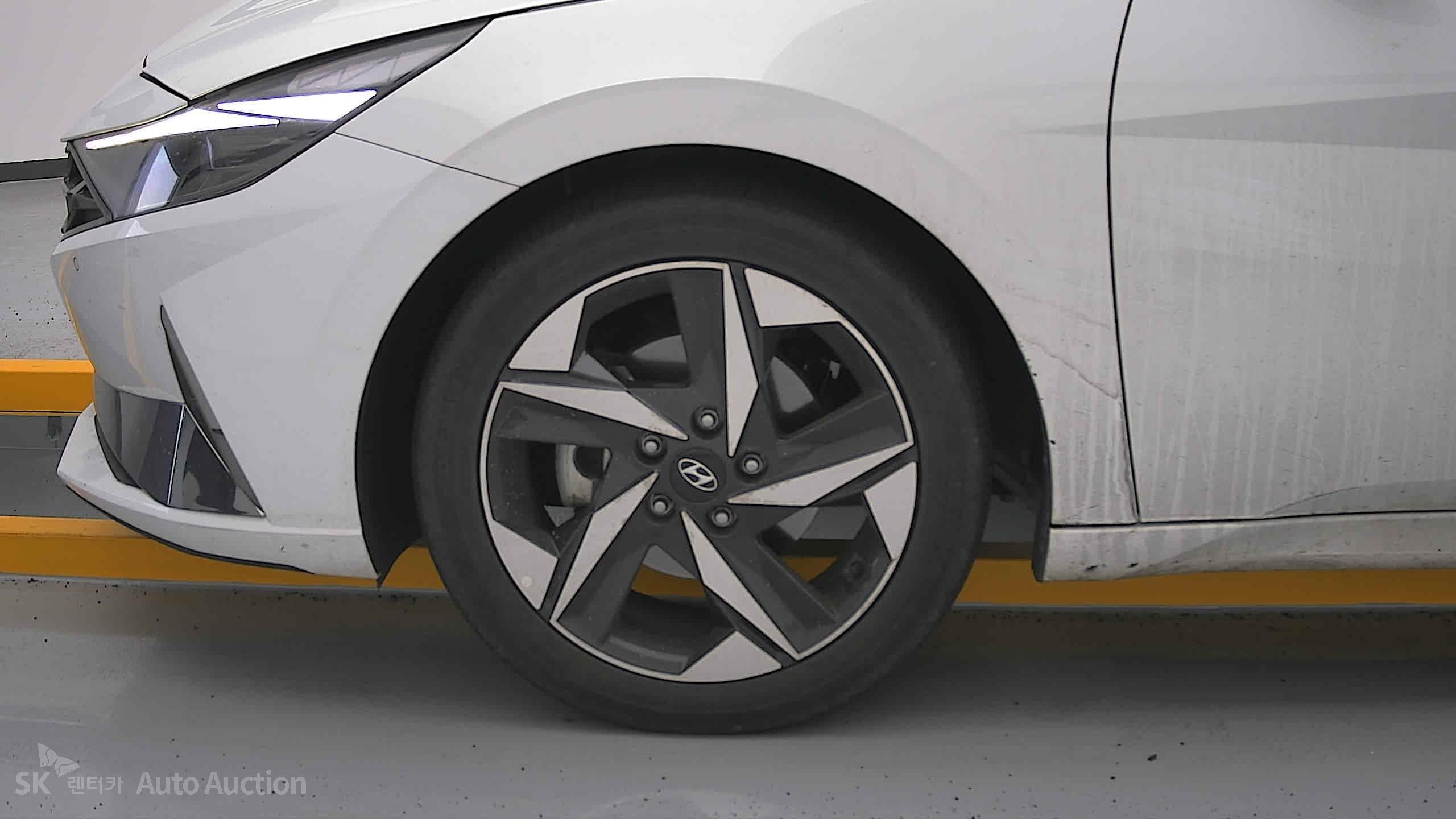 2023 - hyundai avante