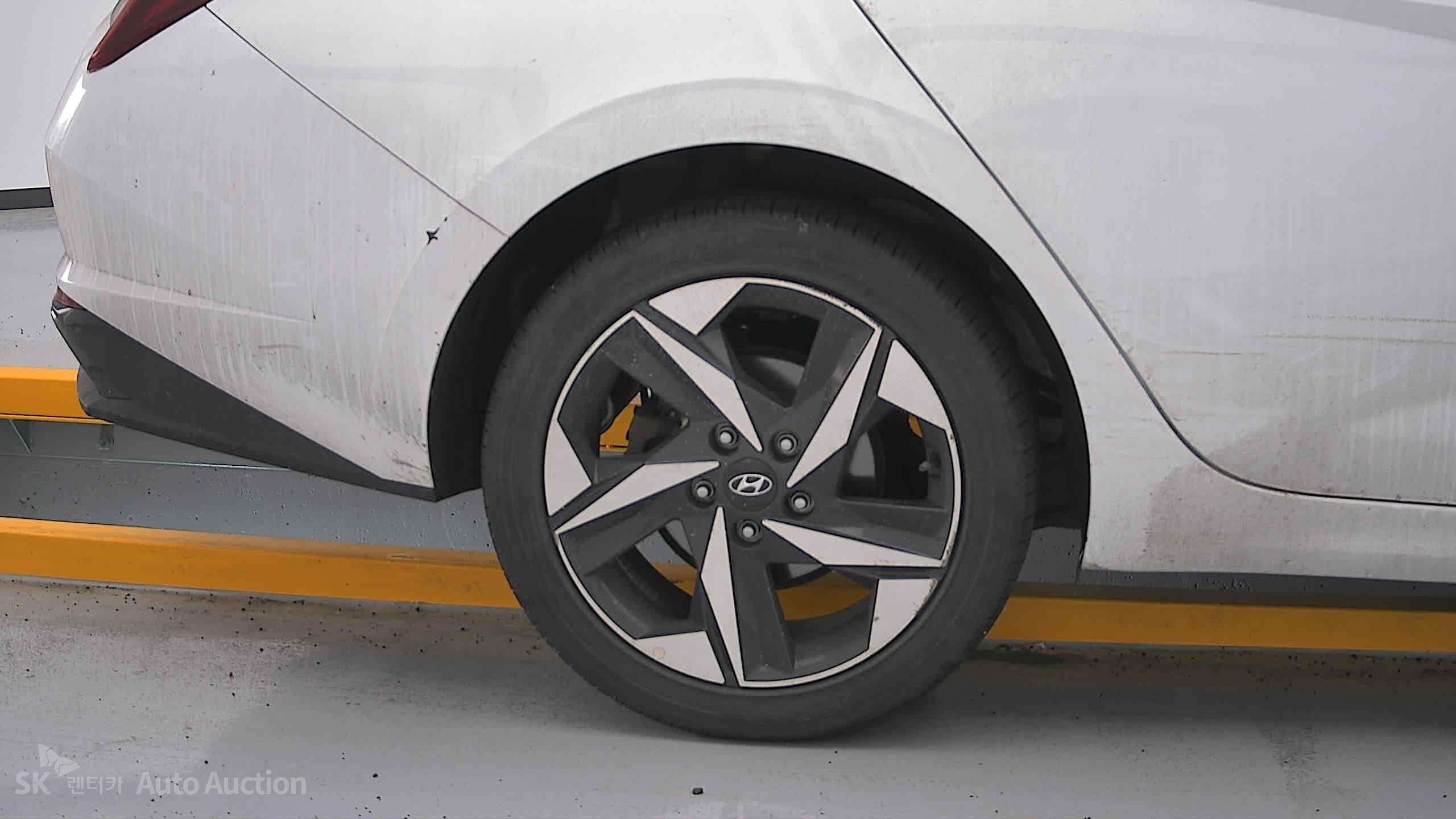 2023 - hyundai avante