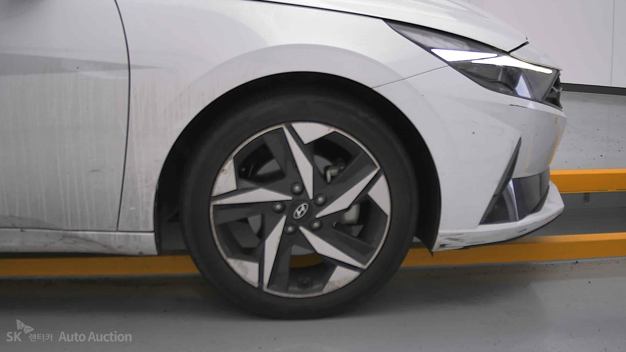 2023 - hyundai avante