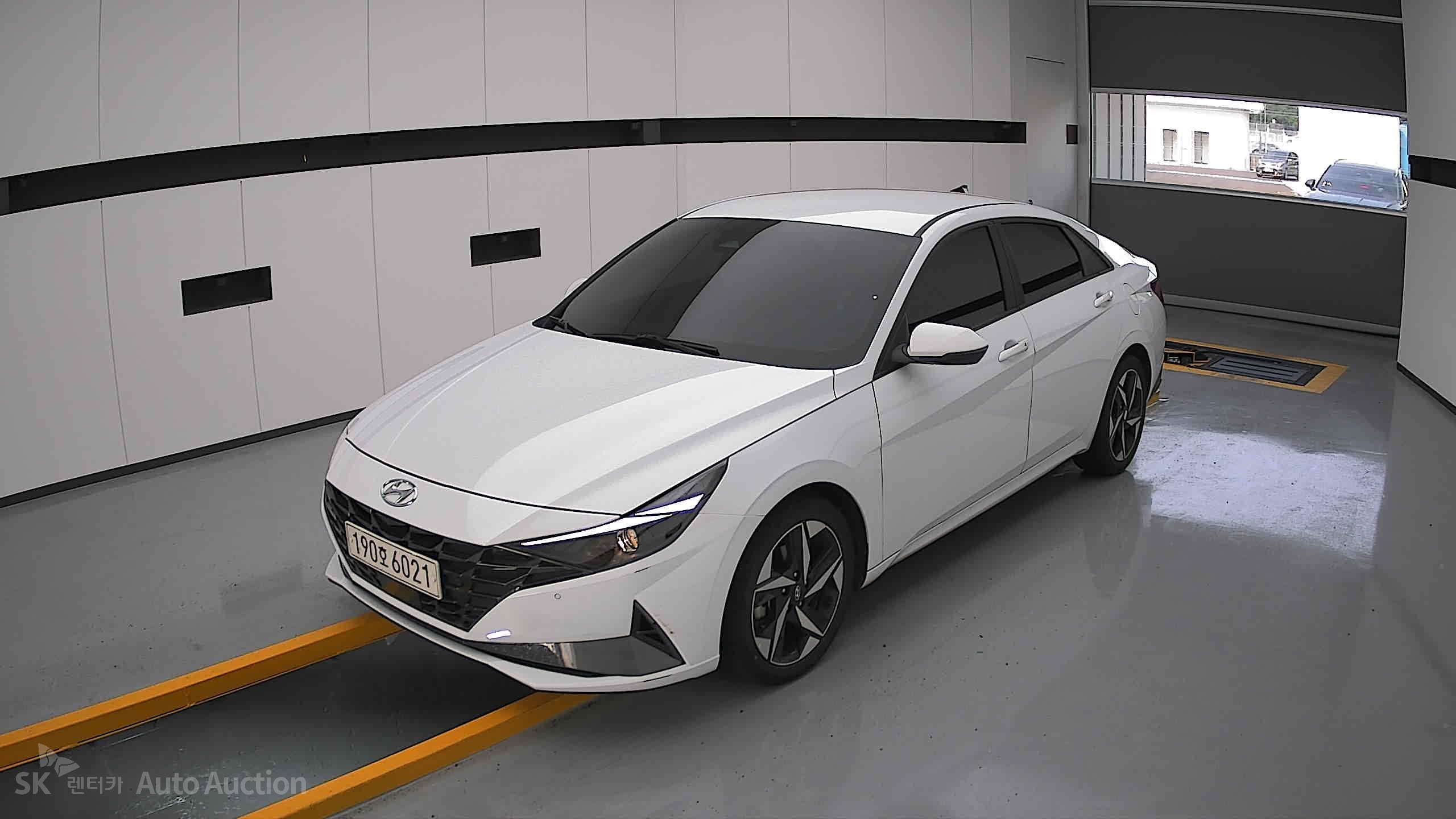 2023 - hyundai avante