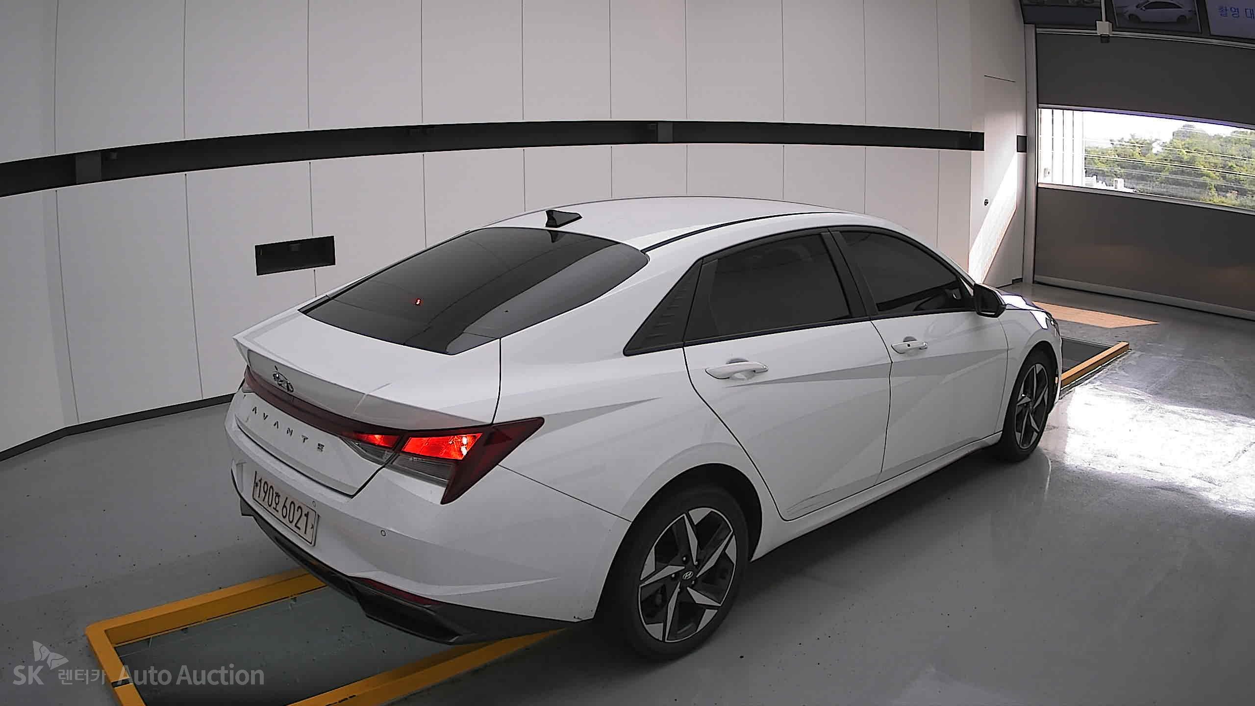 2023 - hyundai avante