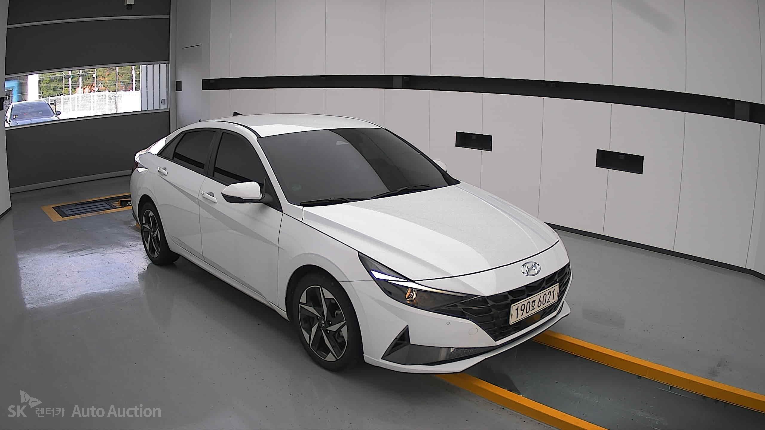 2023 - hyundai avante