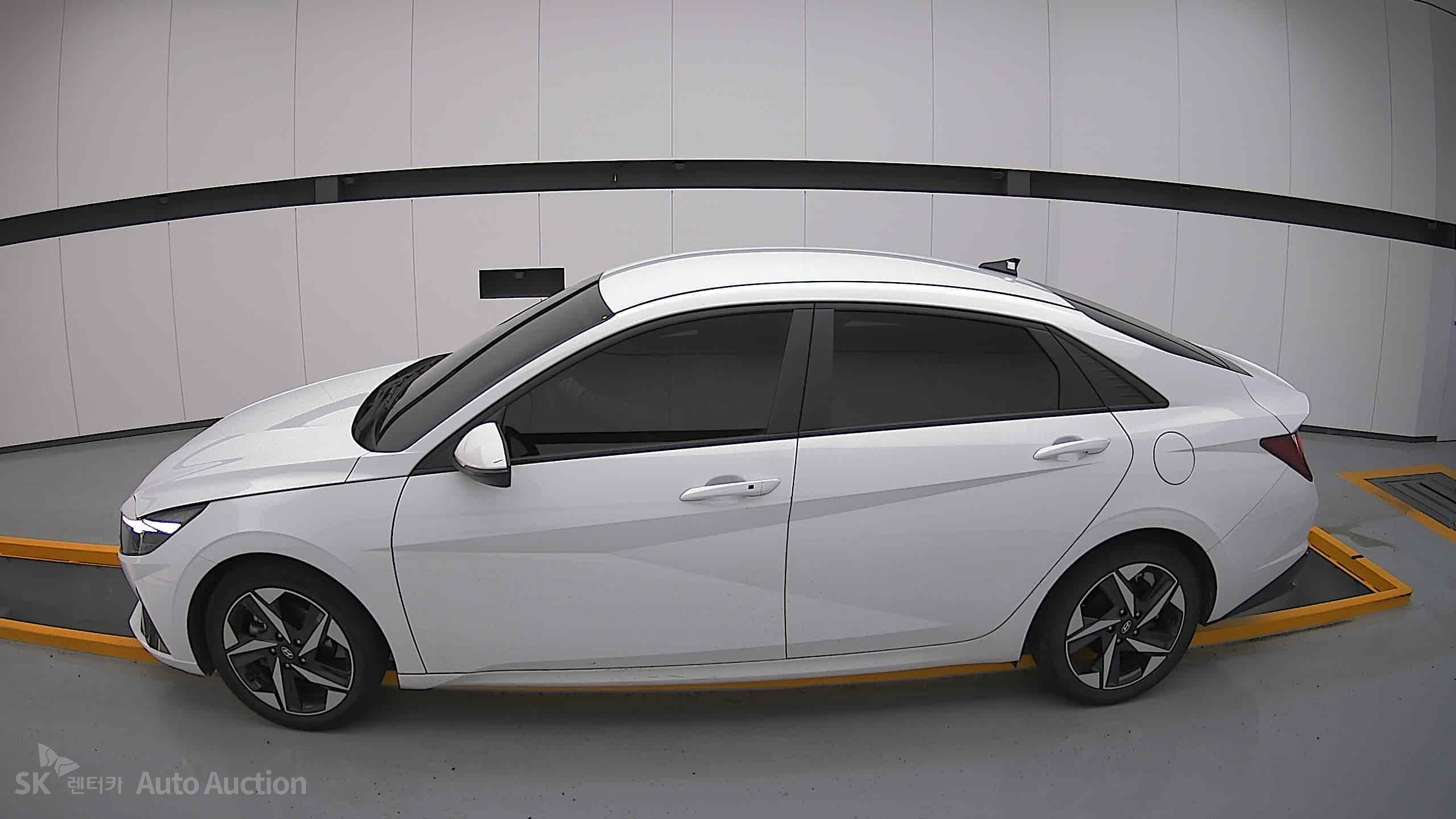 2023 - hyundai avante