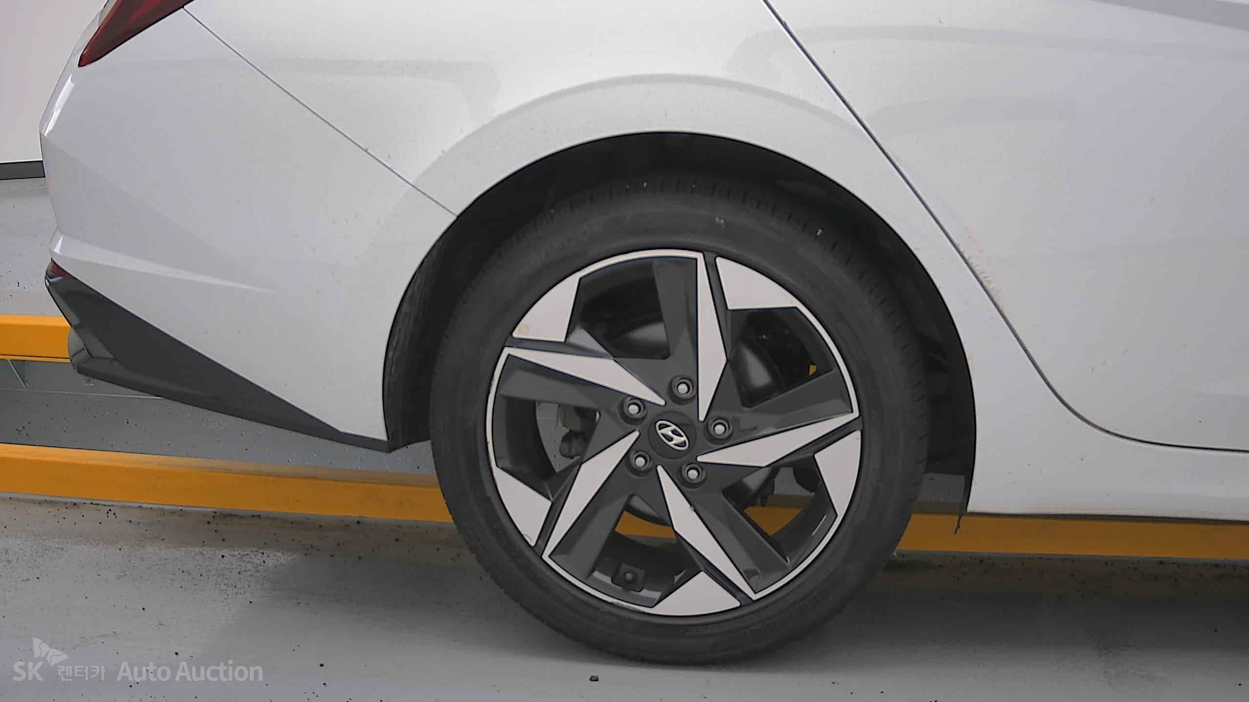 2023 - hyundai avante