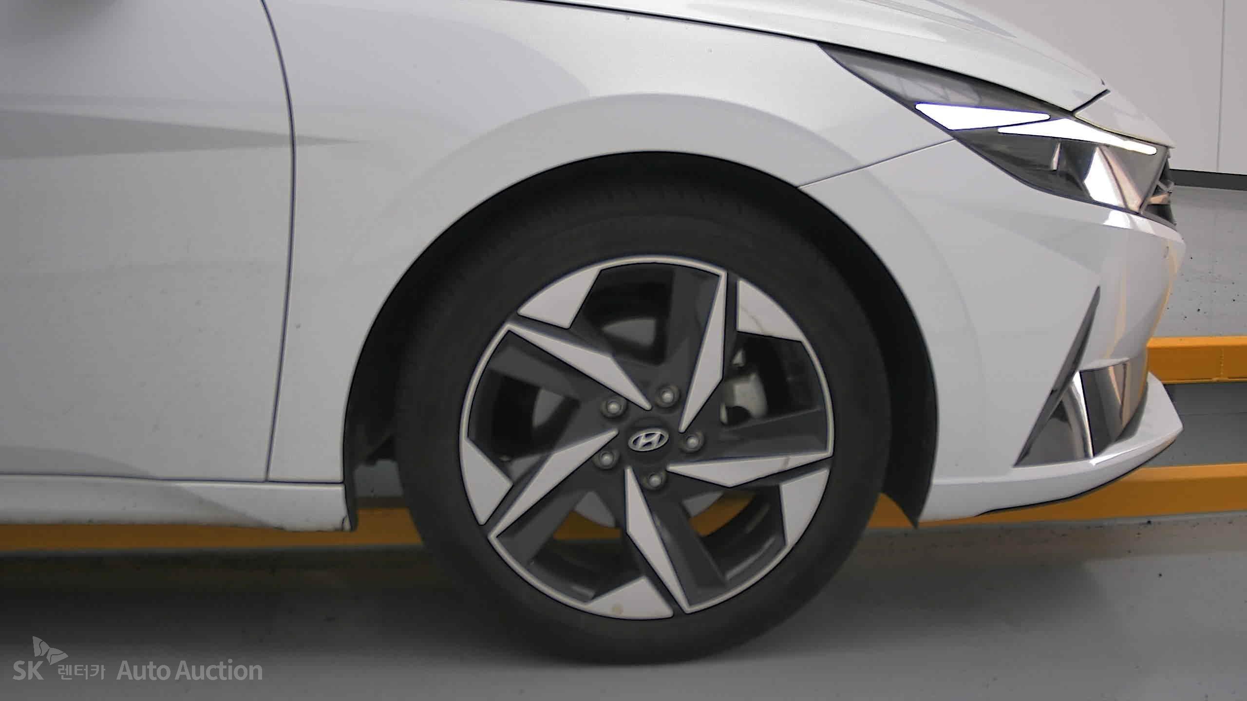 2023 - hyundai avante