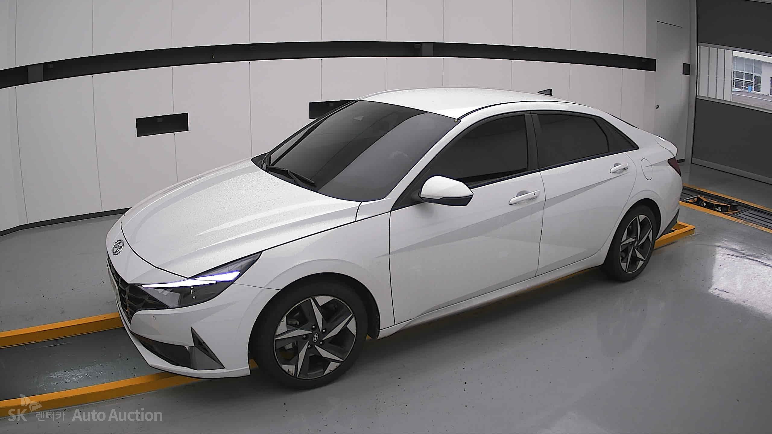 2023 - hyundai avante