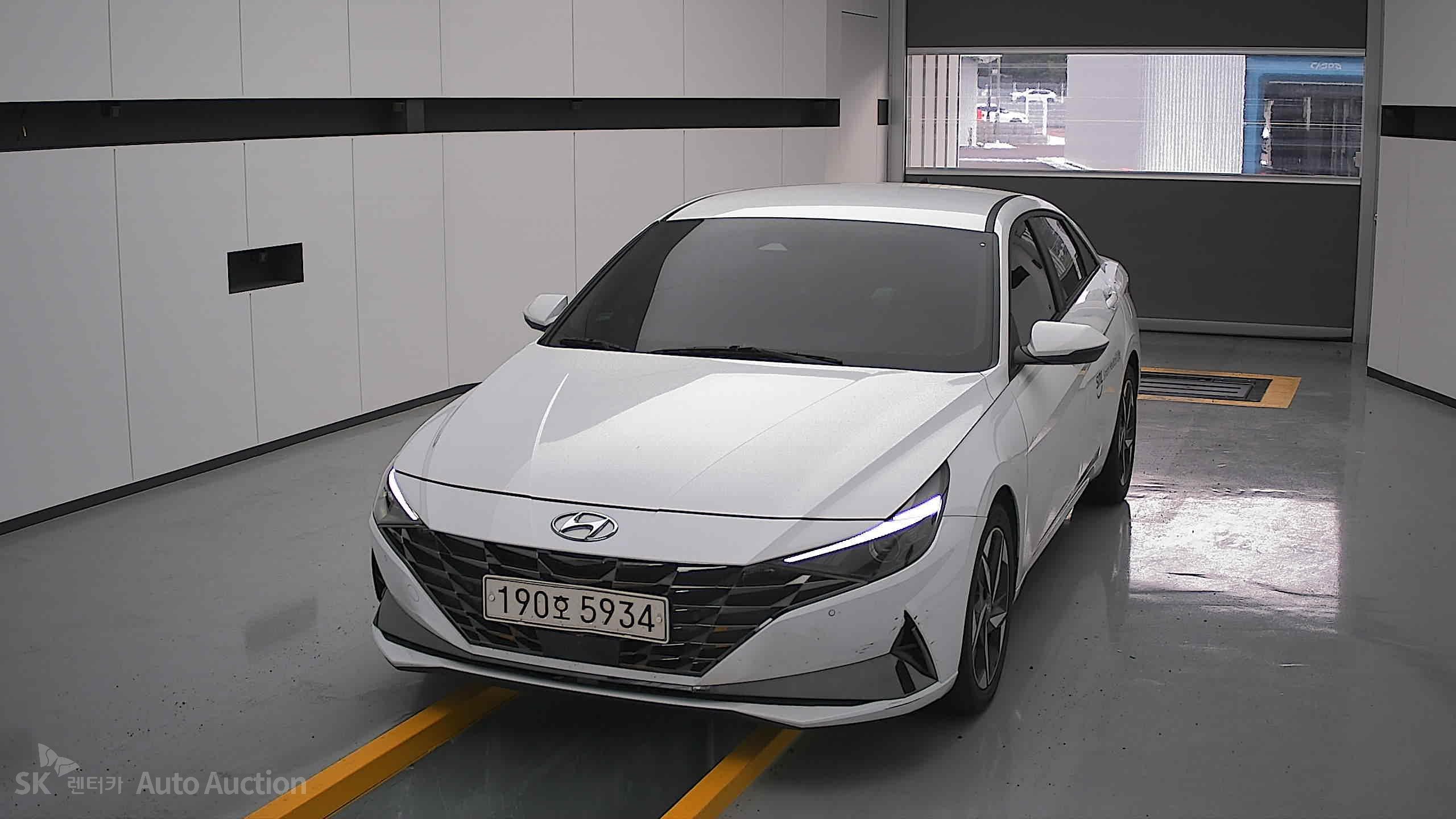 2023 - hyundai avante
