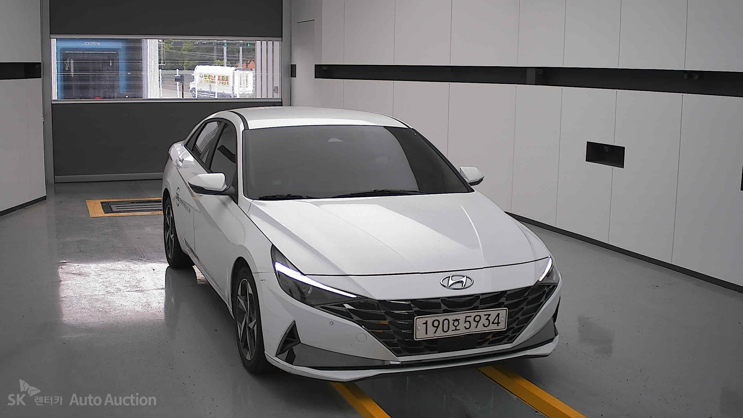 2023 - hyundai avante