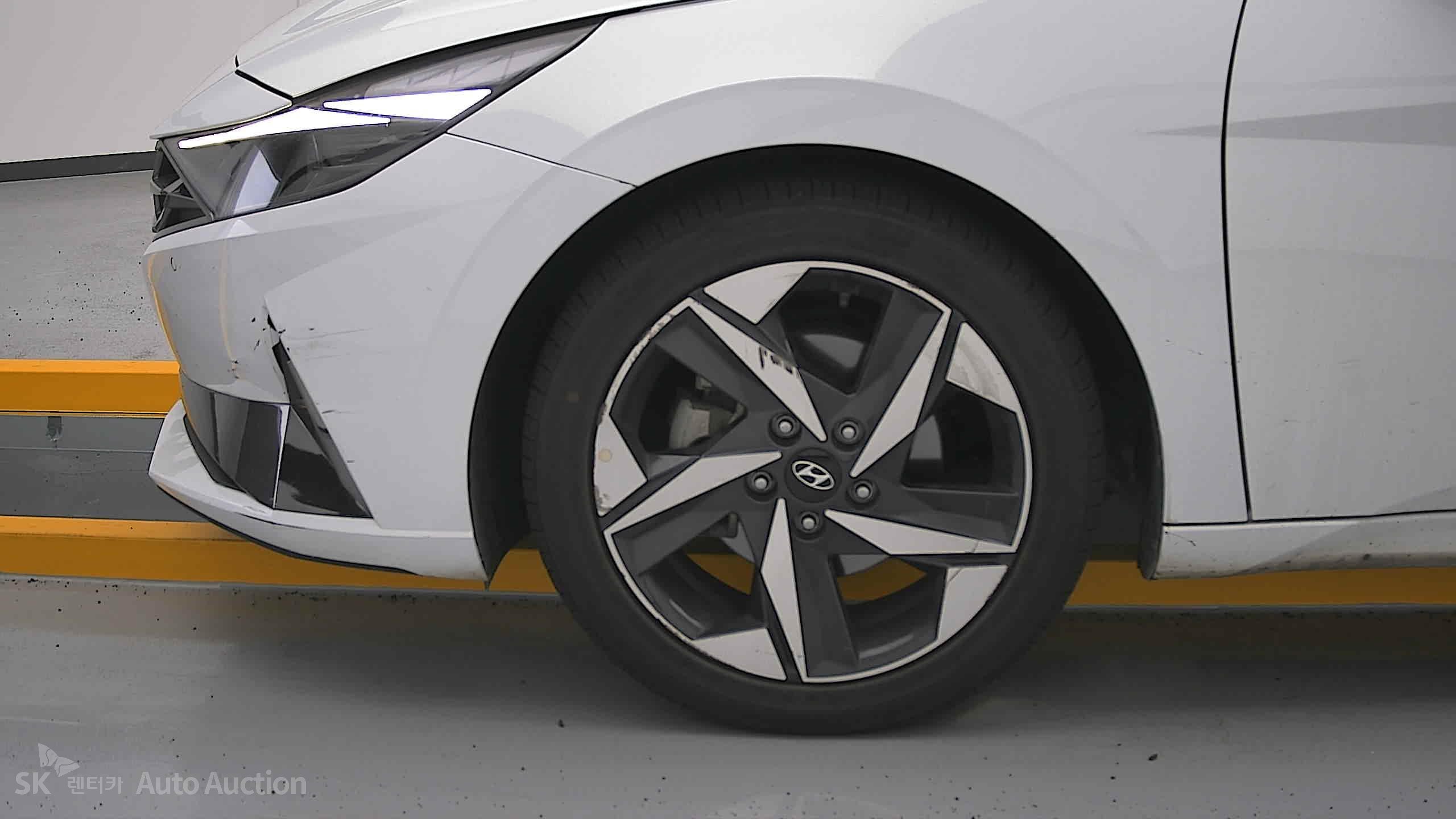 2023 - hyundai avante