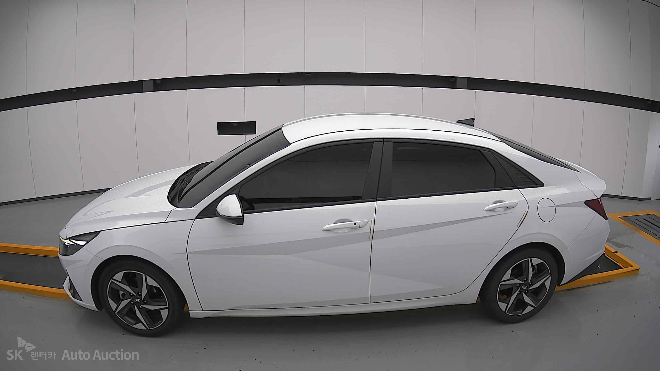 2023 - hyundai avante
