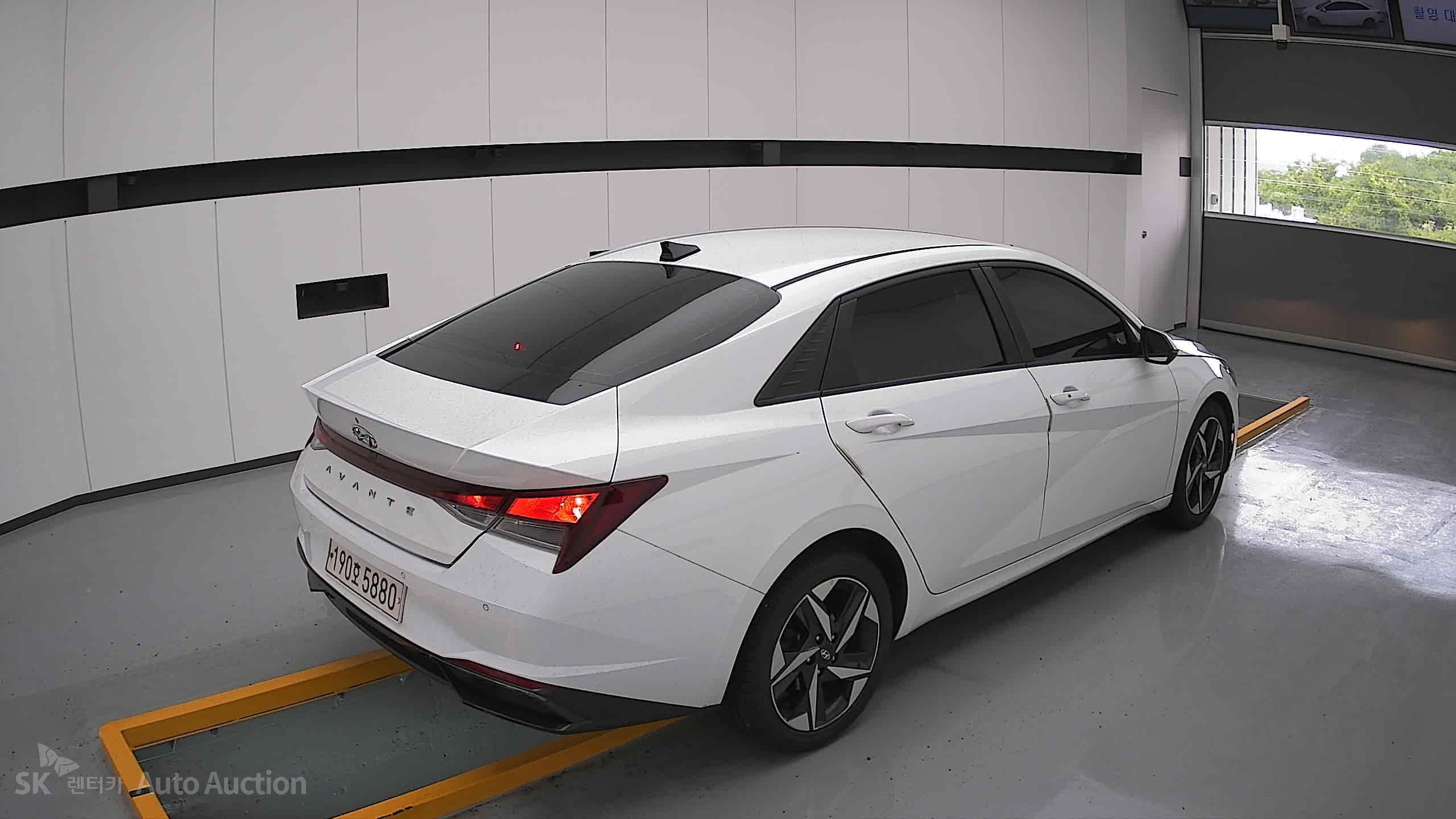 2023 - hyundai avante
