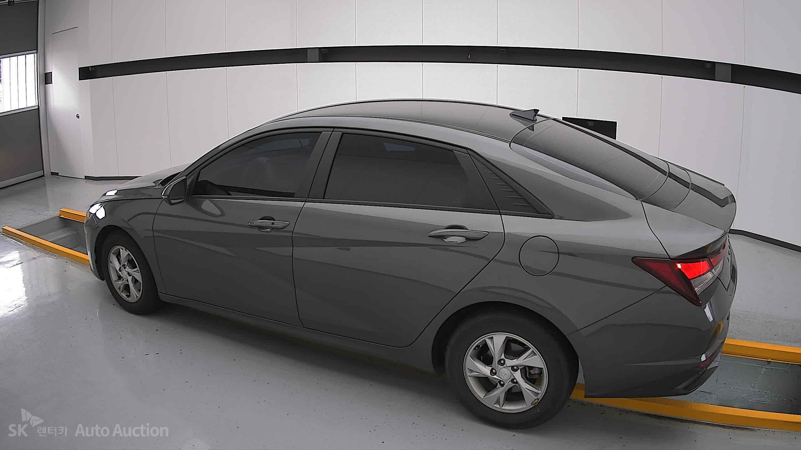 2023 - hyundai avante