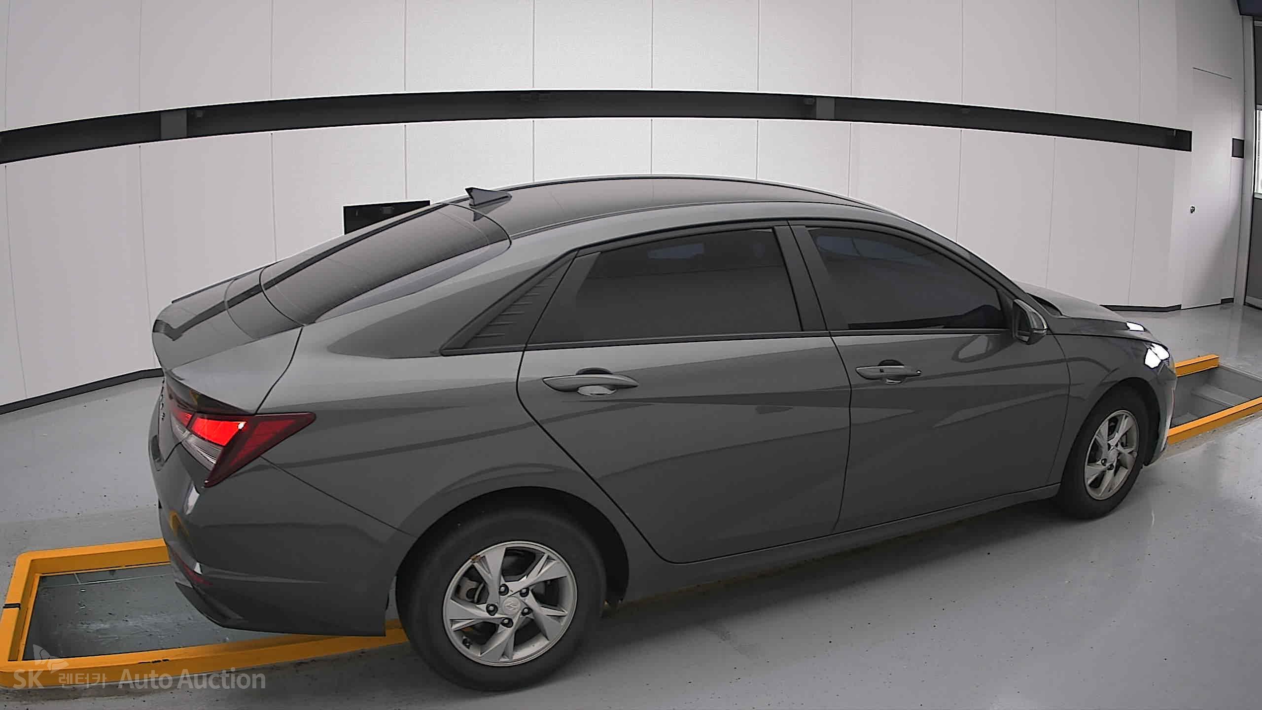 2023 - hyundai avante