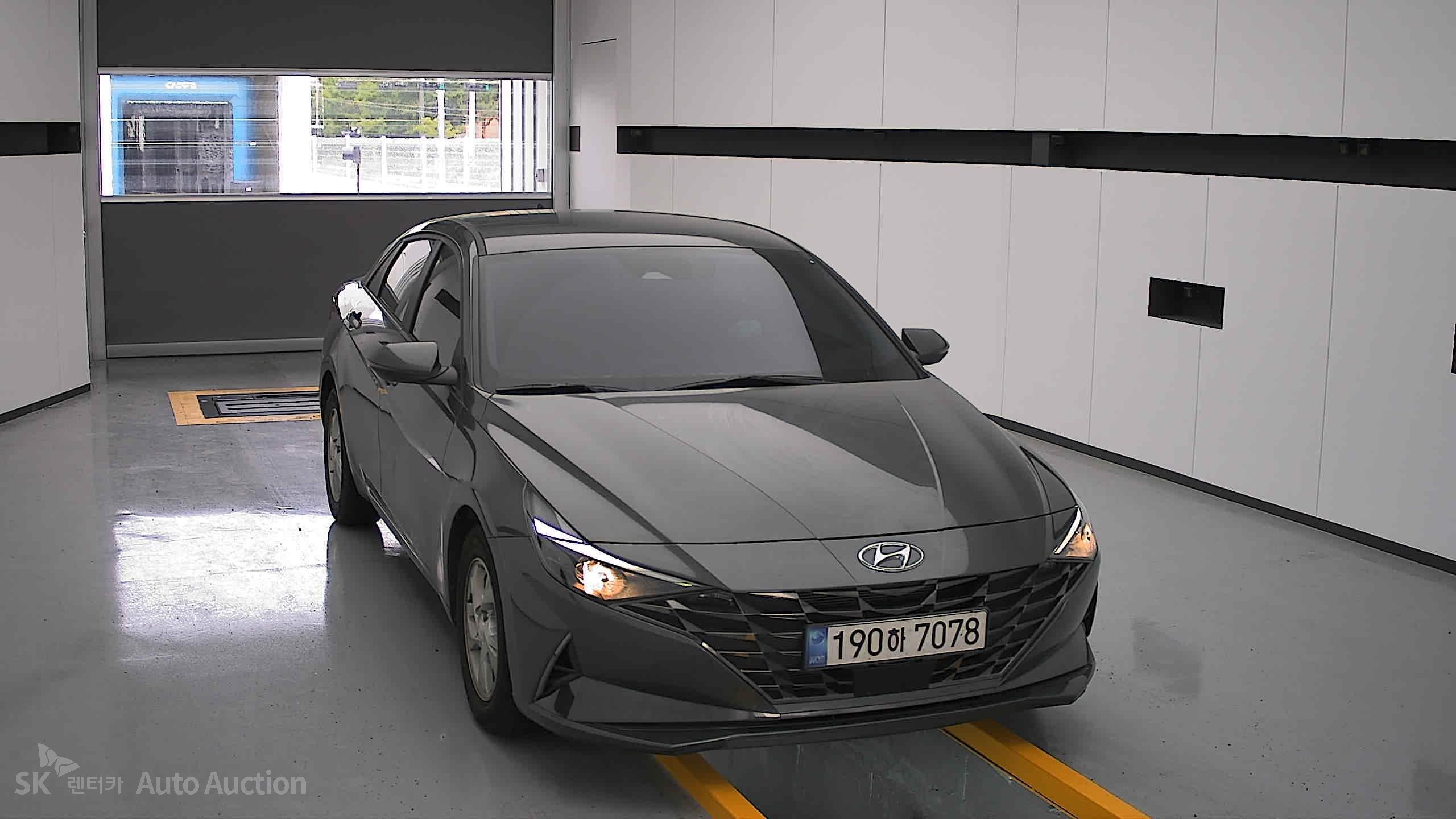 2023 - hyundai avante