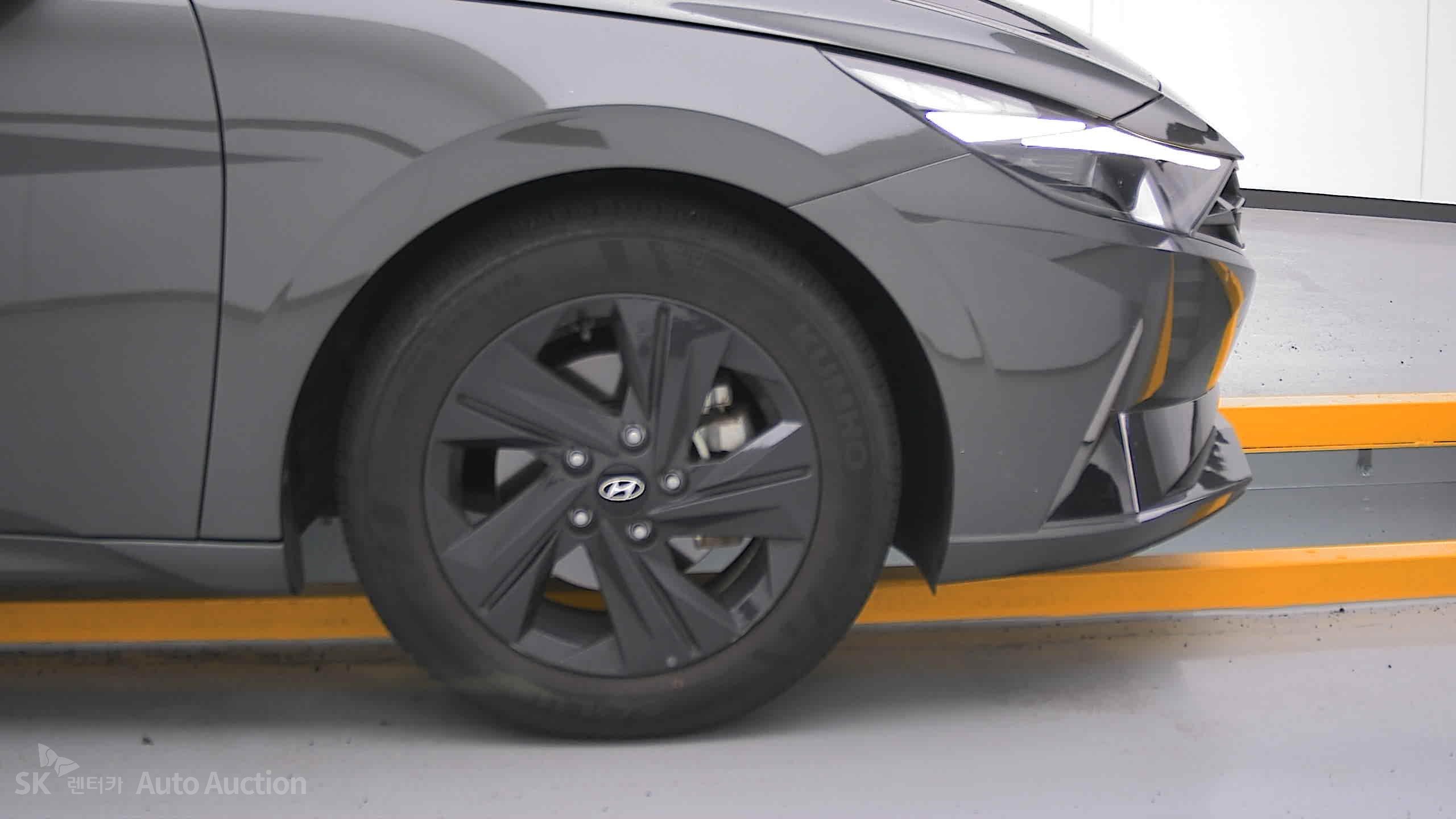 2023 - hyundai avante