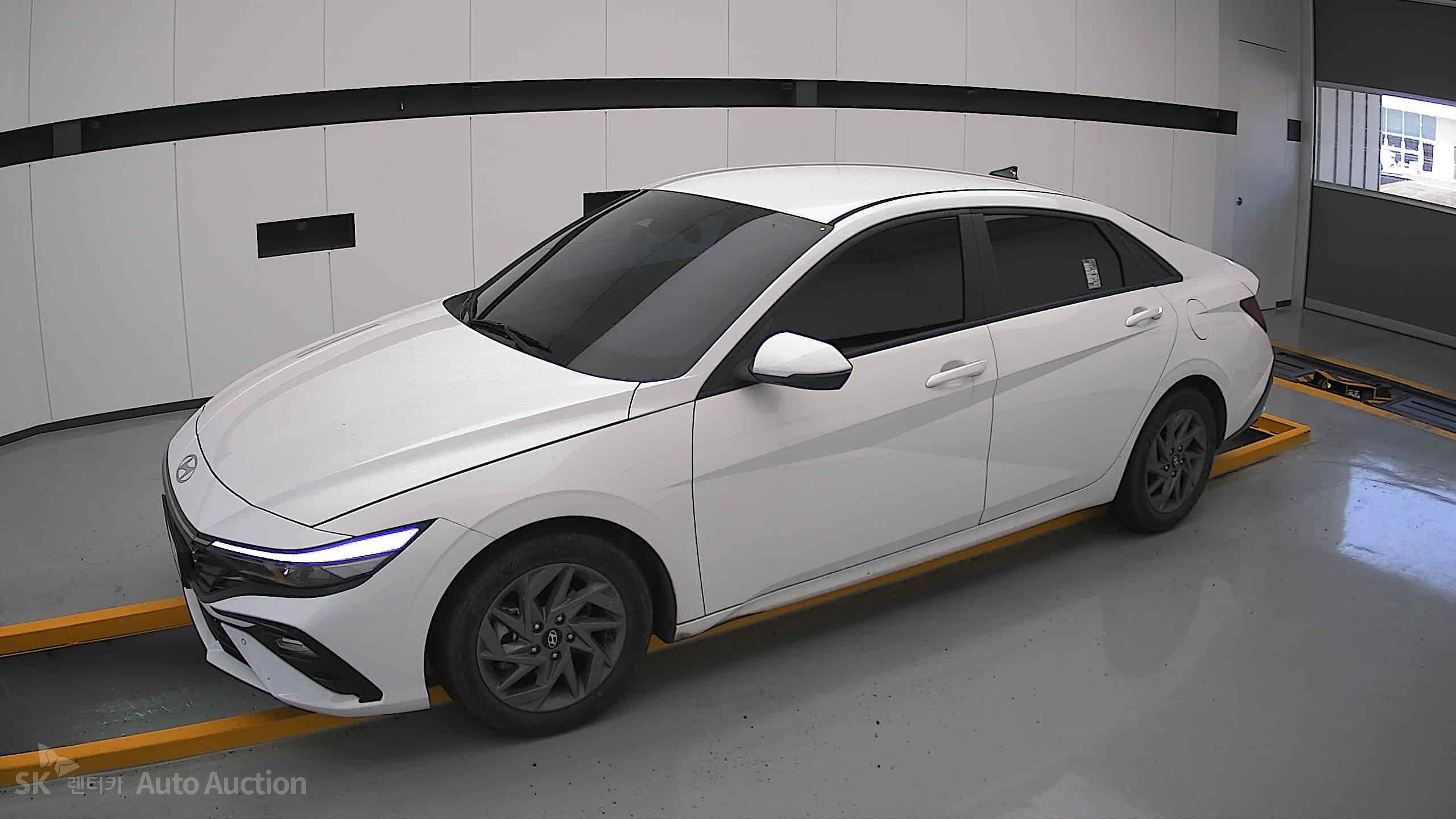 2024 - hyundai avante