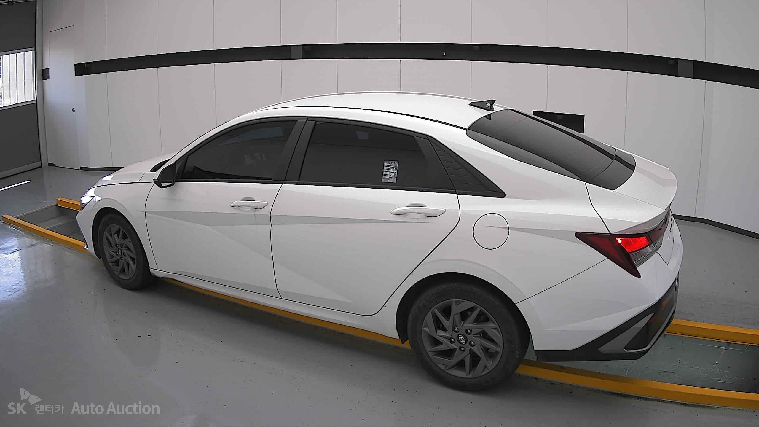 2024 - hyundai avante
