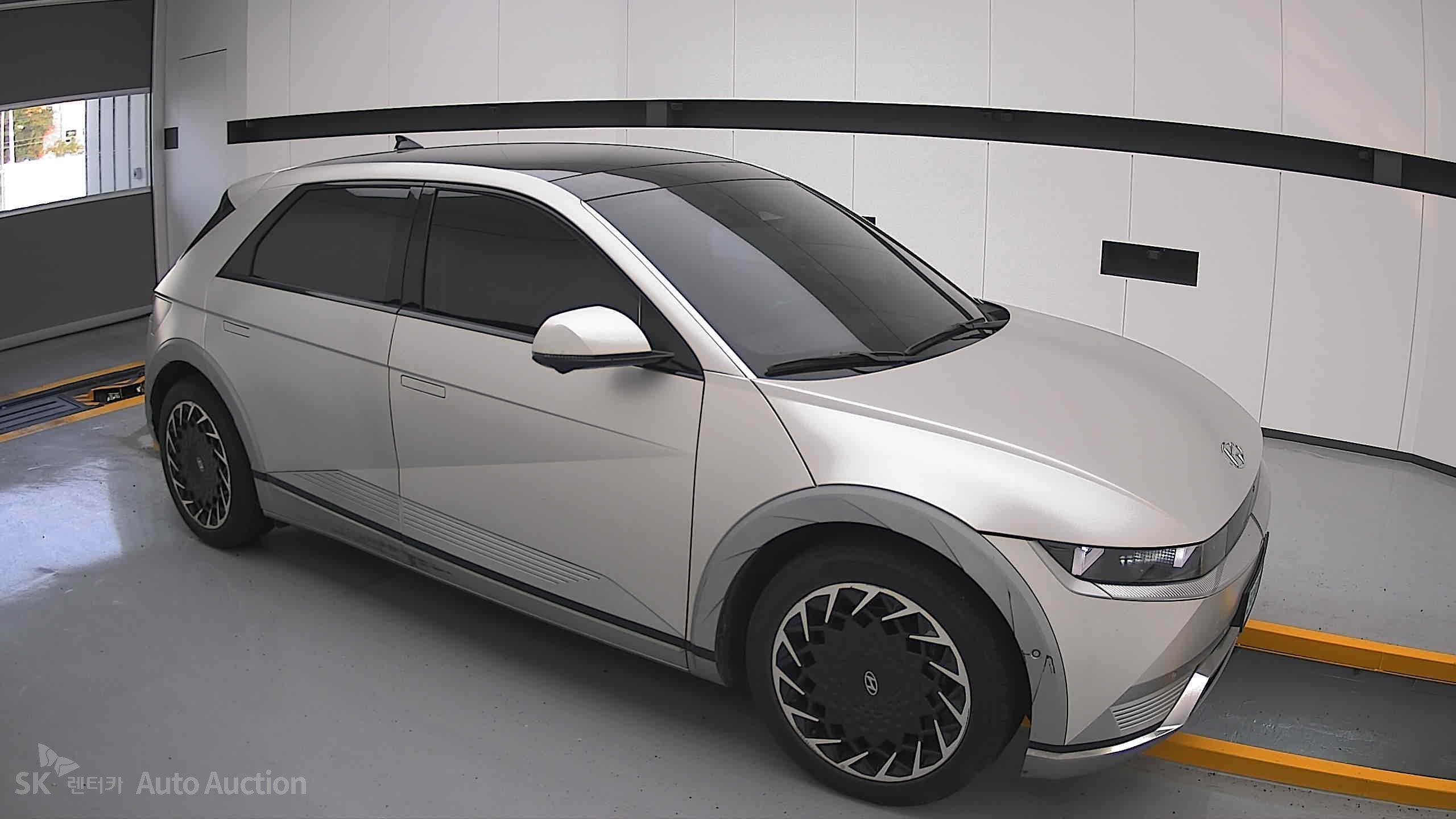 2022 - hyundai ioniq