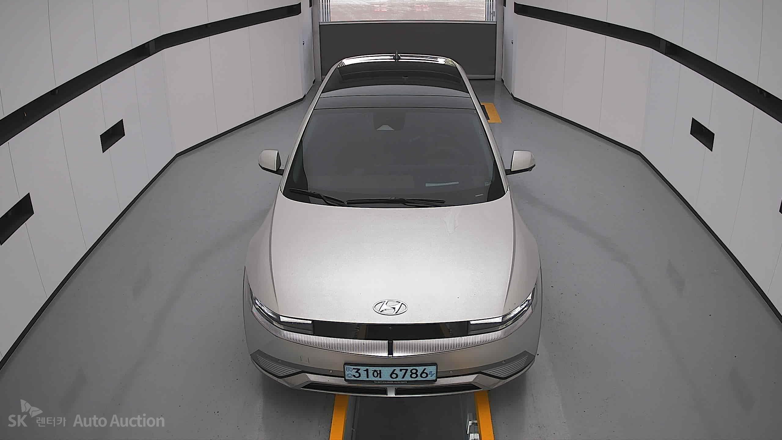 2022 - hyundai ioniq