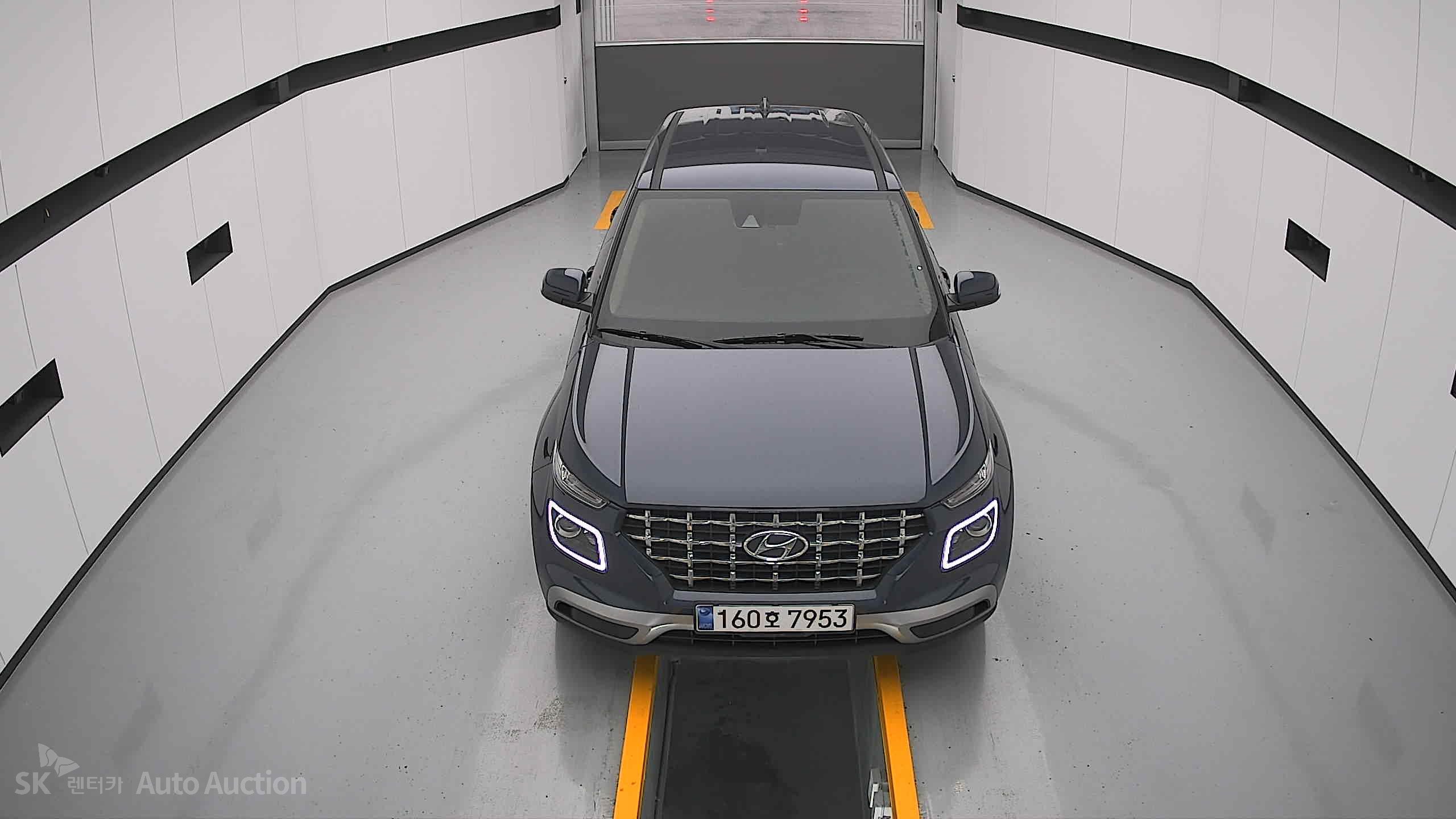 2021 - hyundai venue