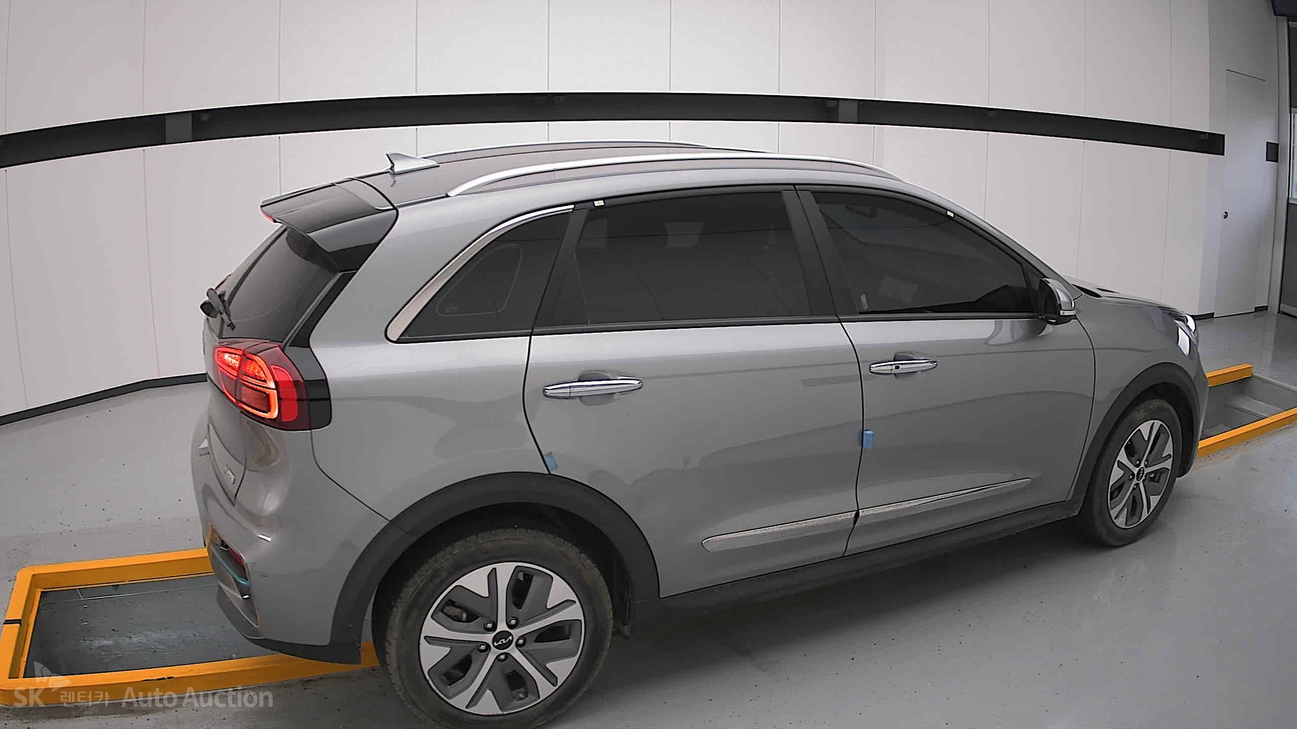 2022 - kia niro