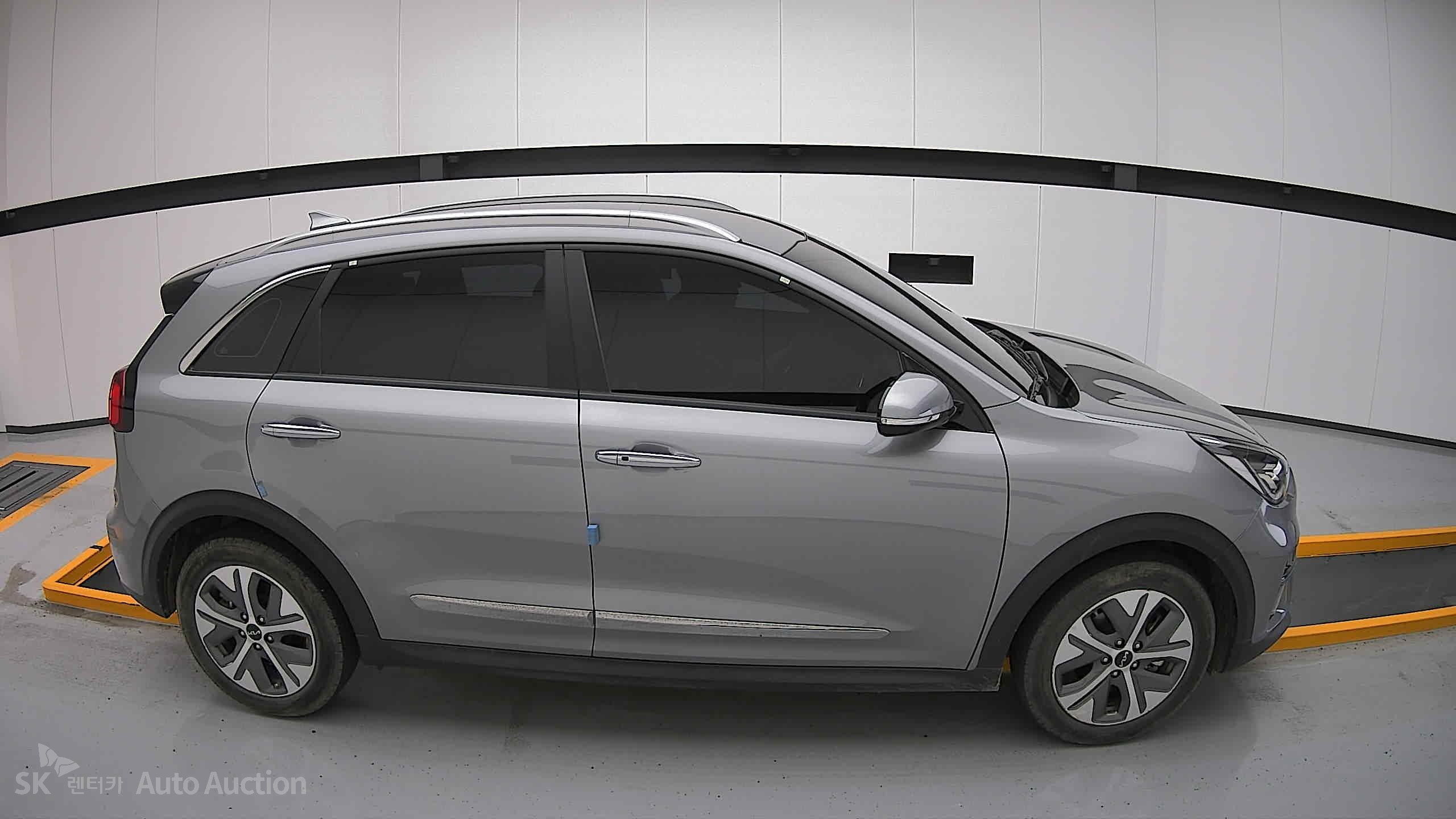 2022 - kia niro