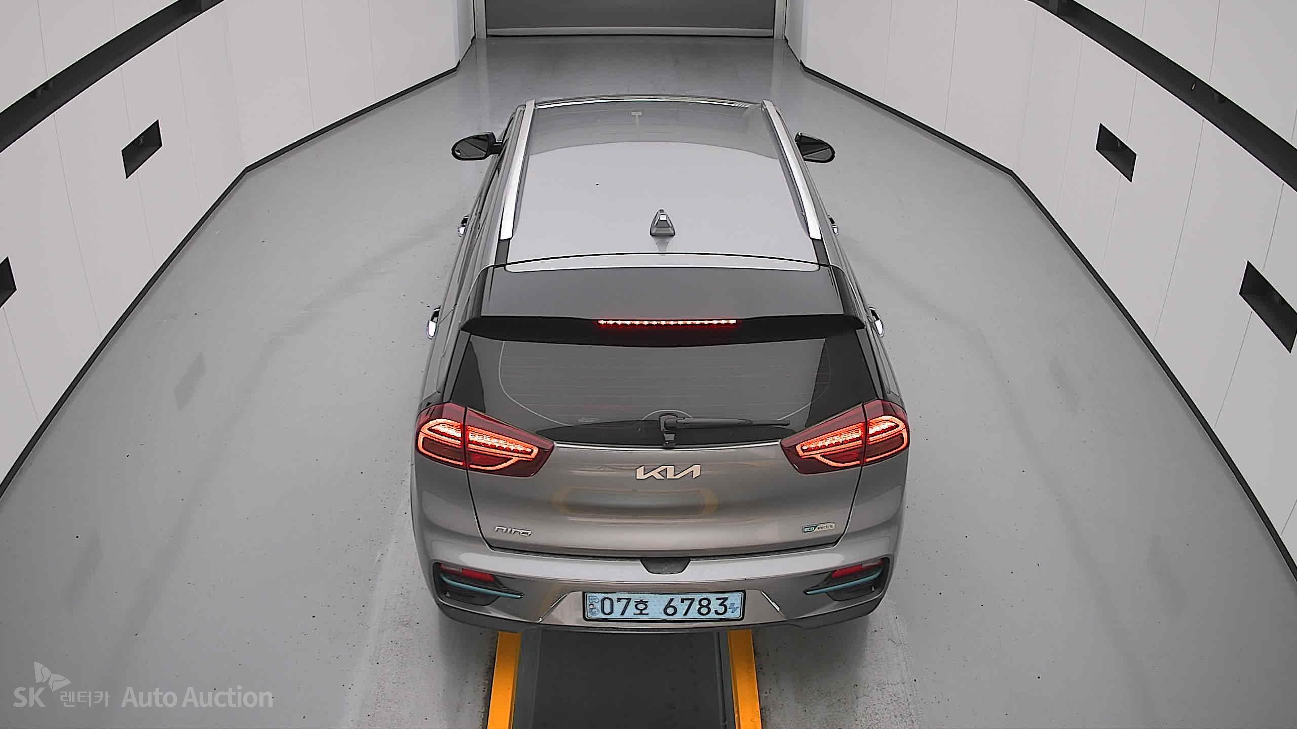 2022 - kia niro