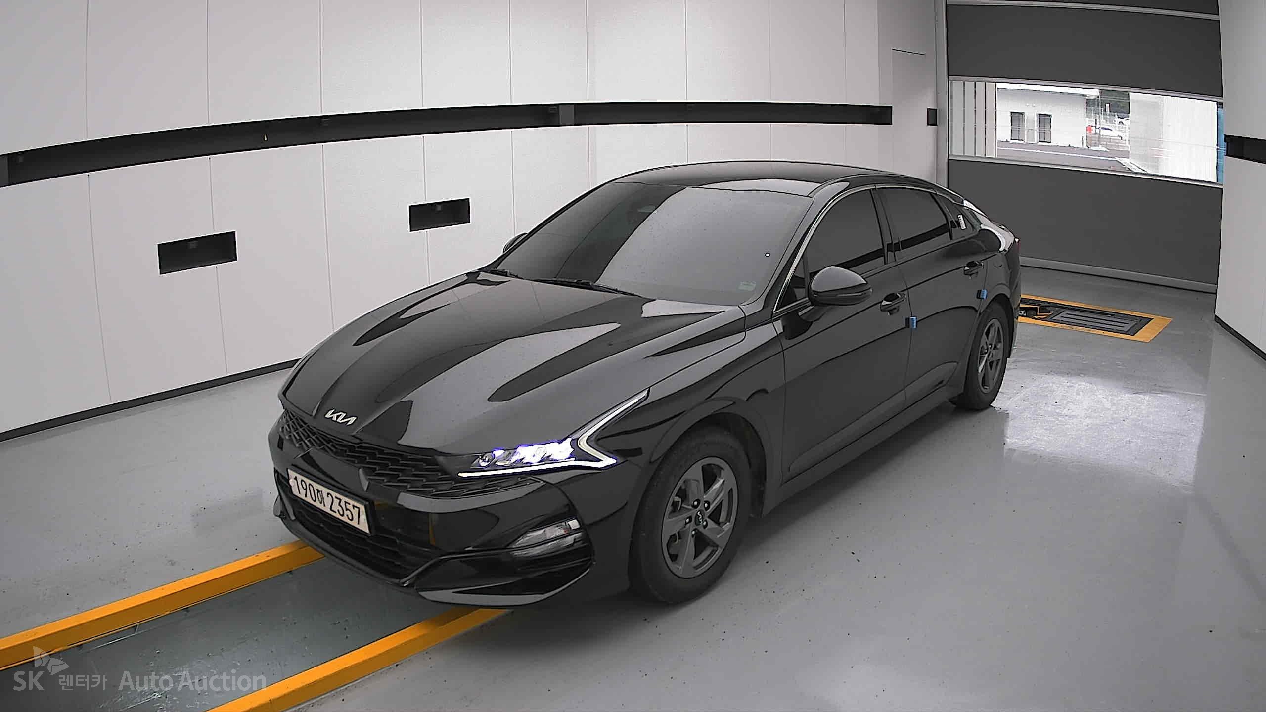 2023 - kia k5